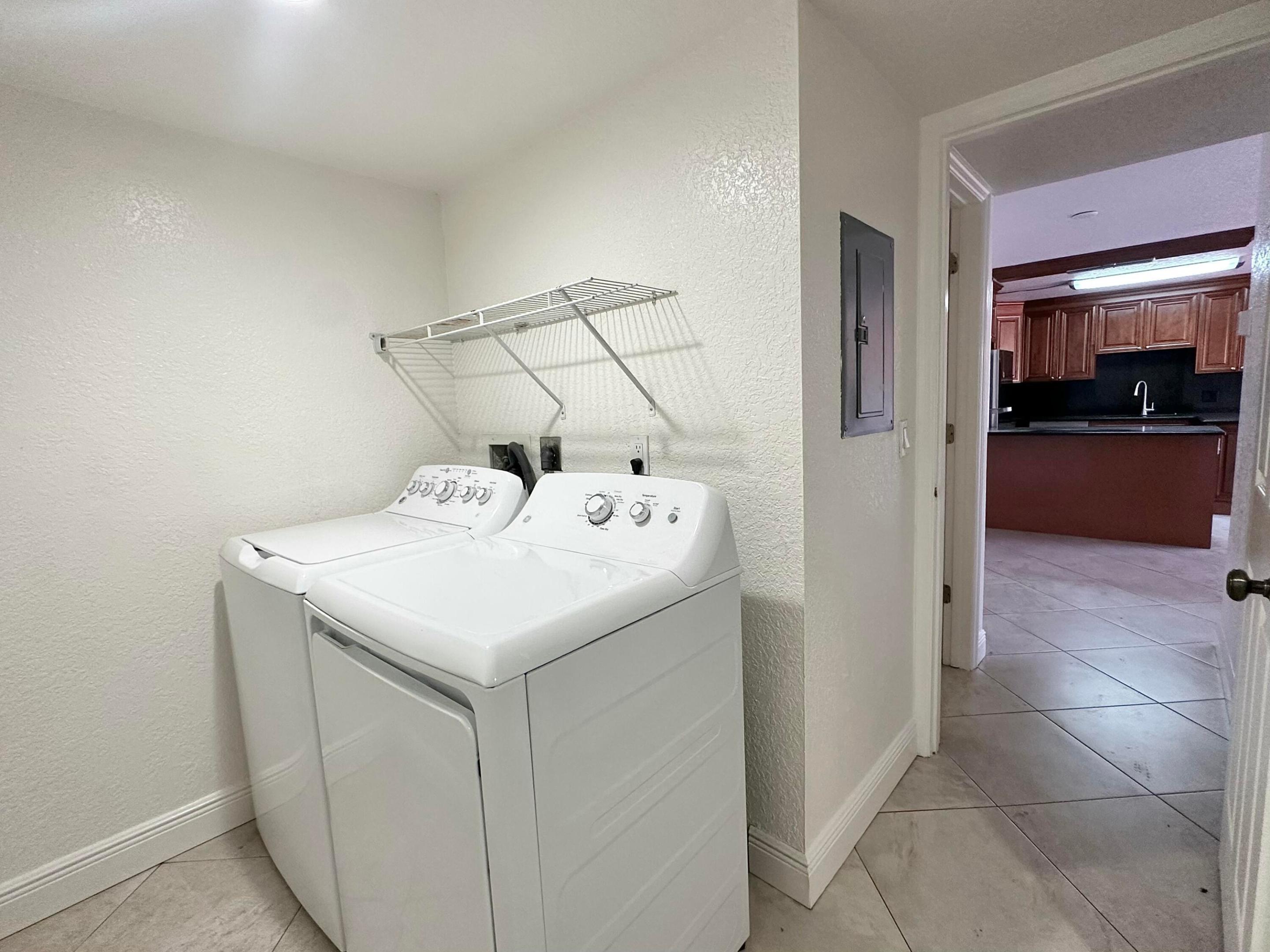 416 Arabian, Palm Springs FL 33461