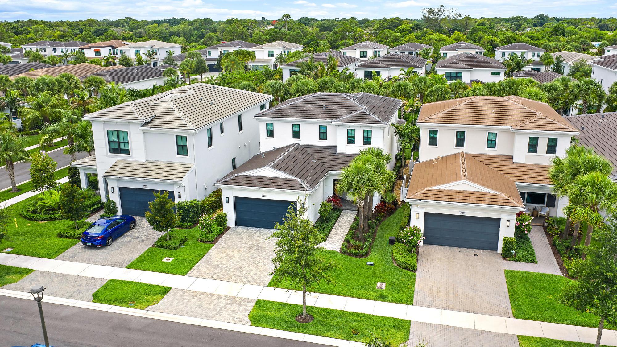 13185 Faberge, Palm Beach Gardens FL 33418