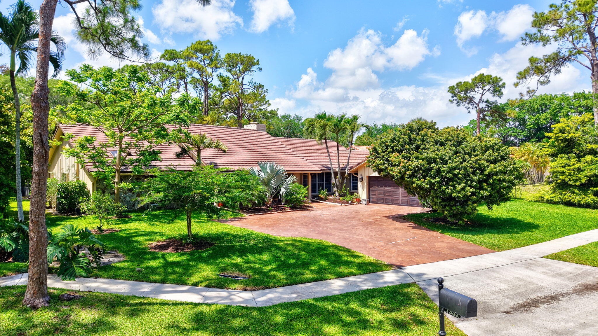 7332 Estrella, Boca Raton FL 33433