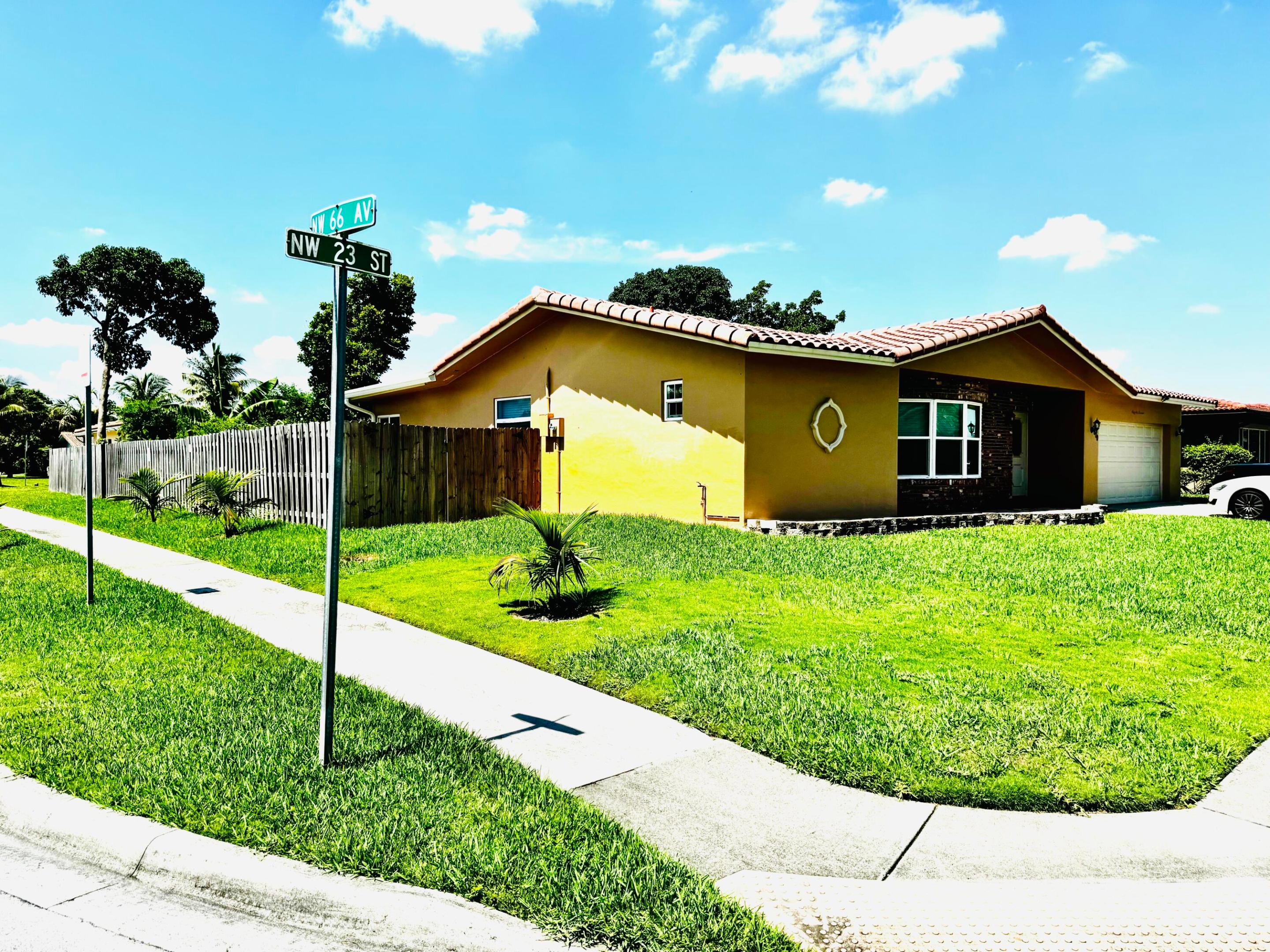 6600 NW 23rd, Margate FL 33063