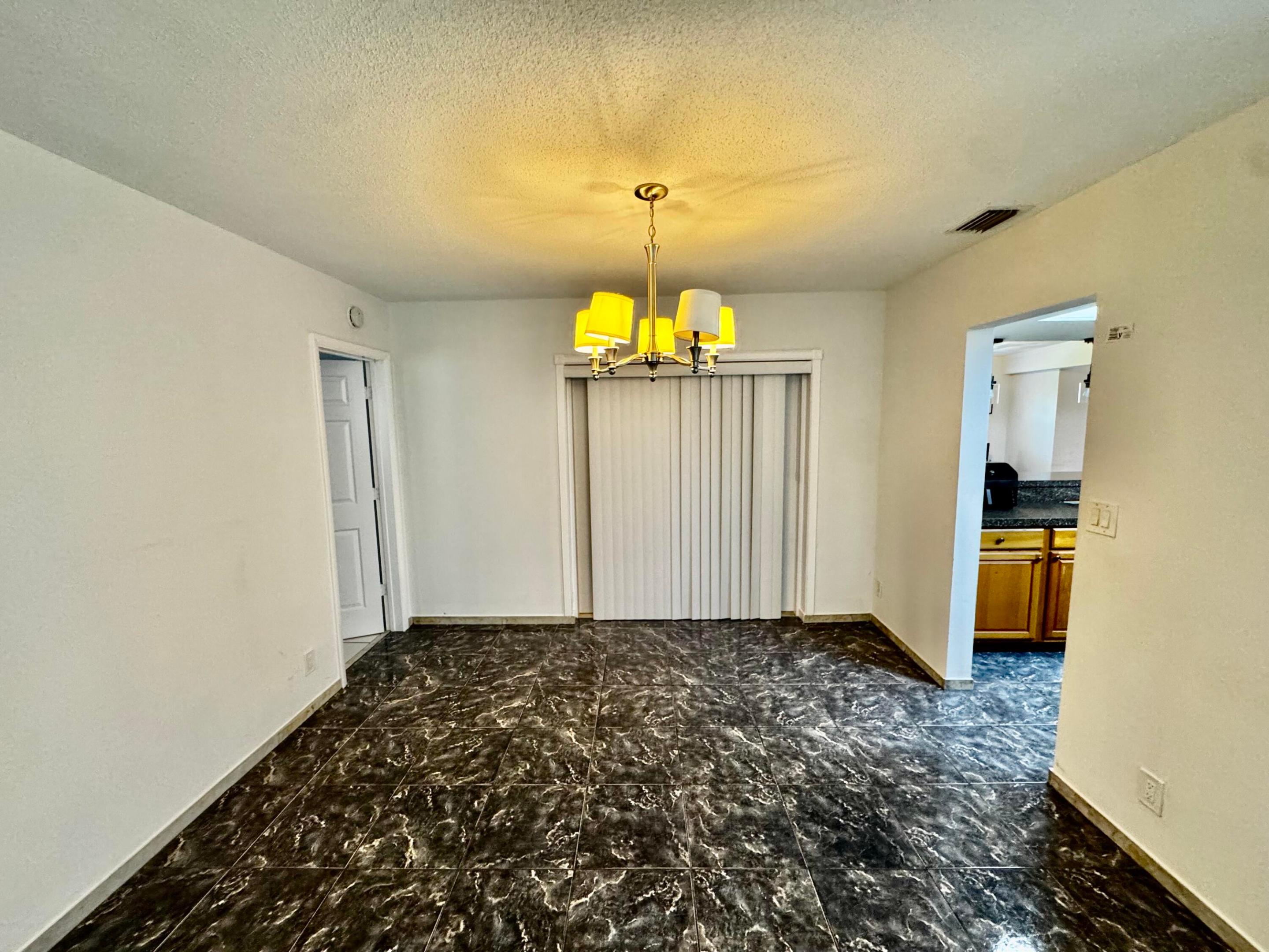 6600 NW 23rd, Margate FL 33063