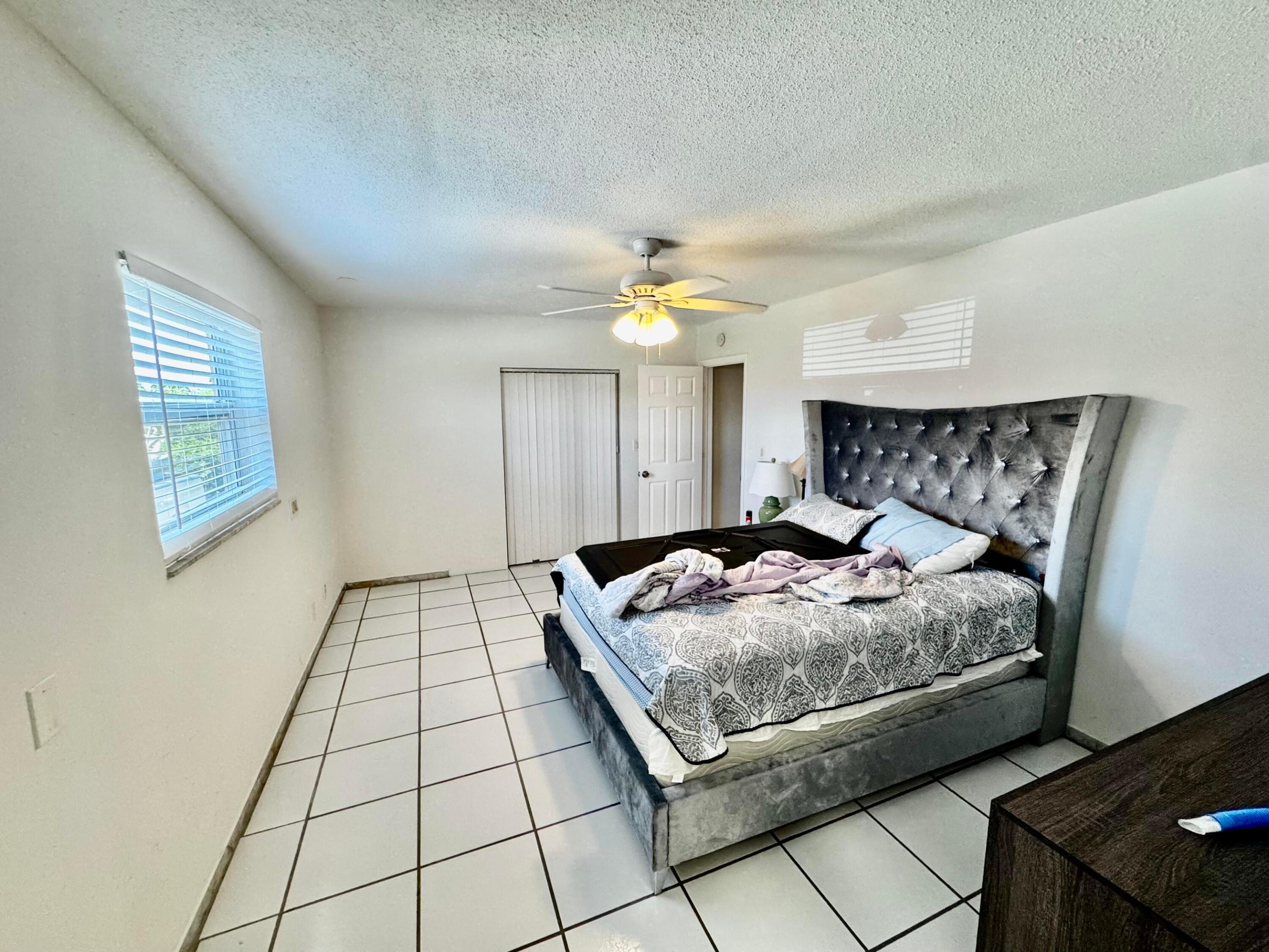 6600 NW 23rd, Margate FL 33063