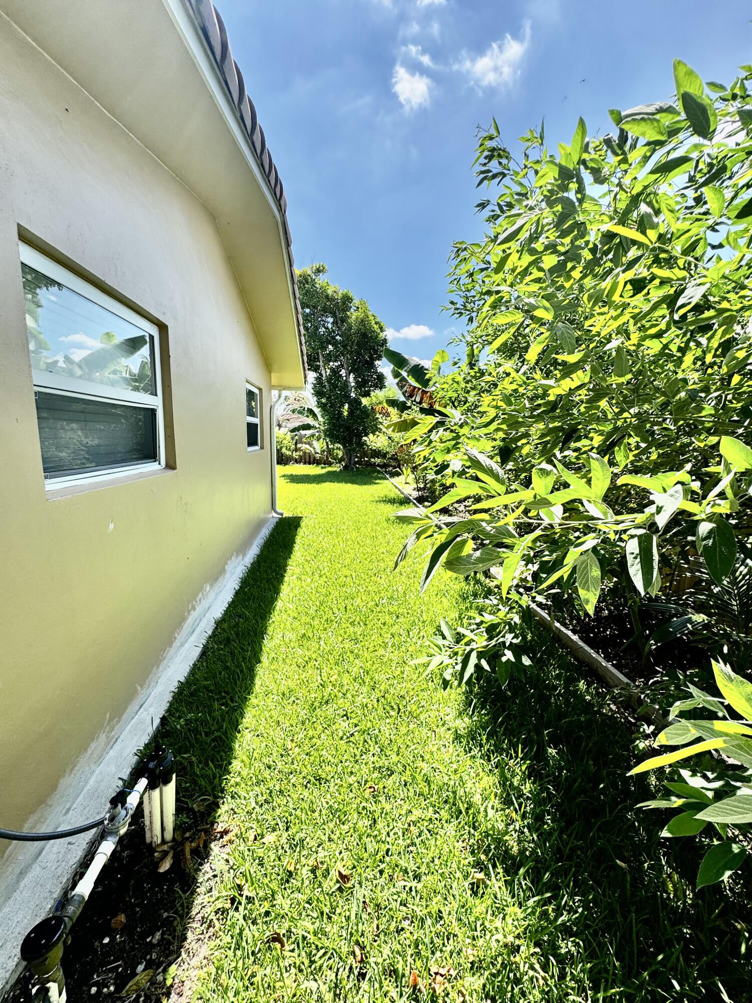 6600 NW 23rd, Margate FL 33063