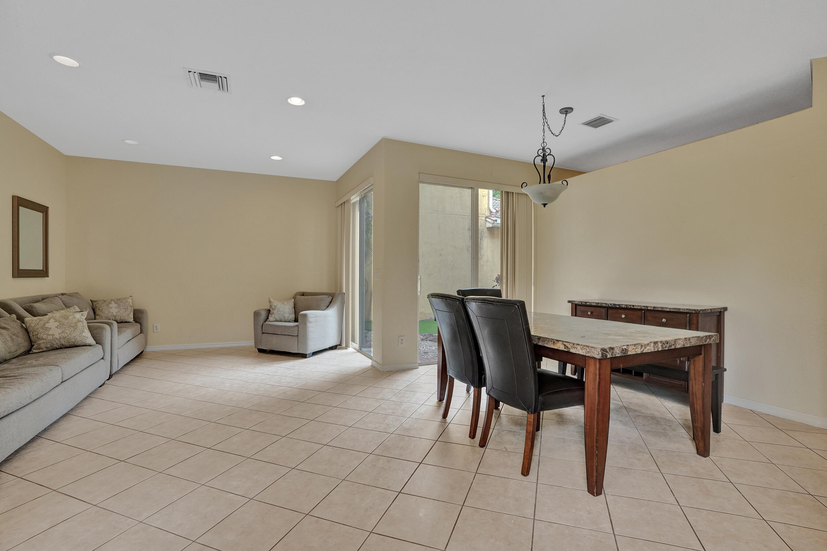 5897 NW 120th, Coral Springs FL 33076