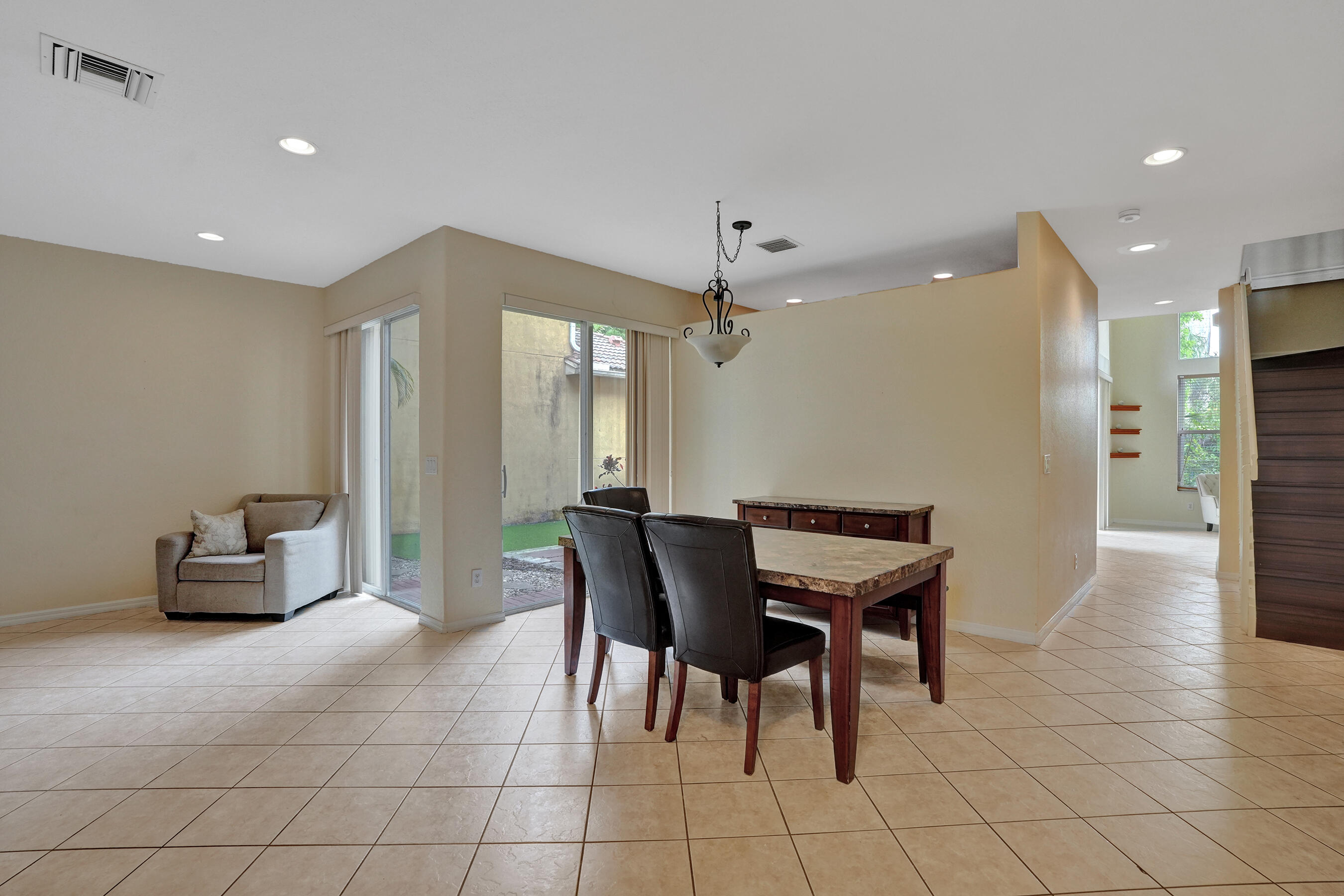 5897 NW 120th, Coral Springs FL 33076