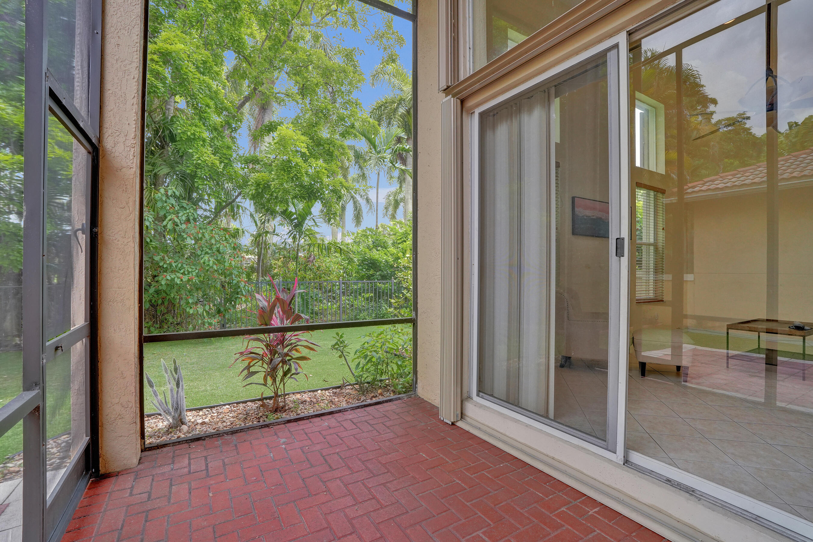 5897 NW 120th, Coral Springs FL 33076
