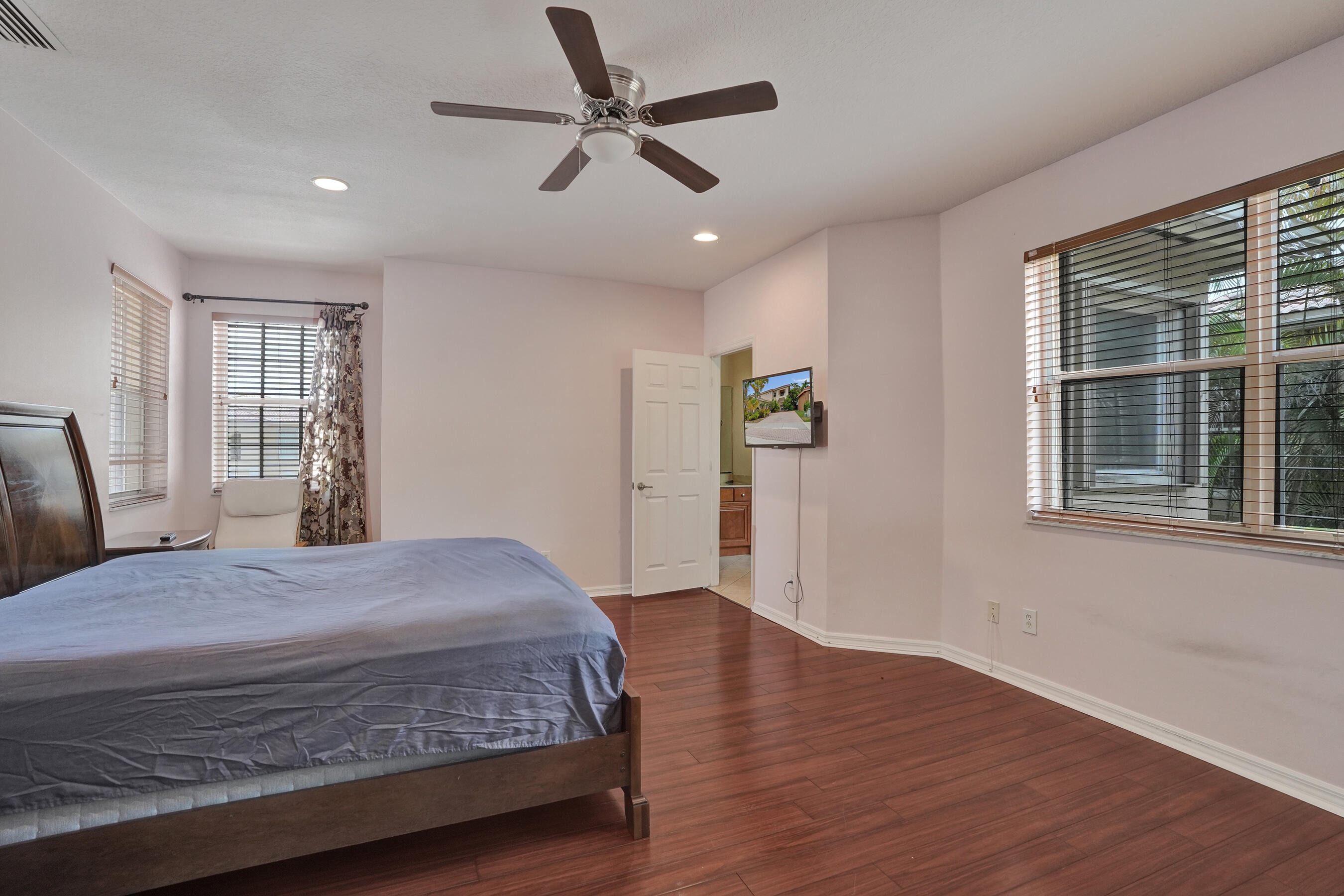 5897 NW 120th, Coral Springs FL 33076