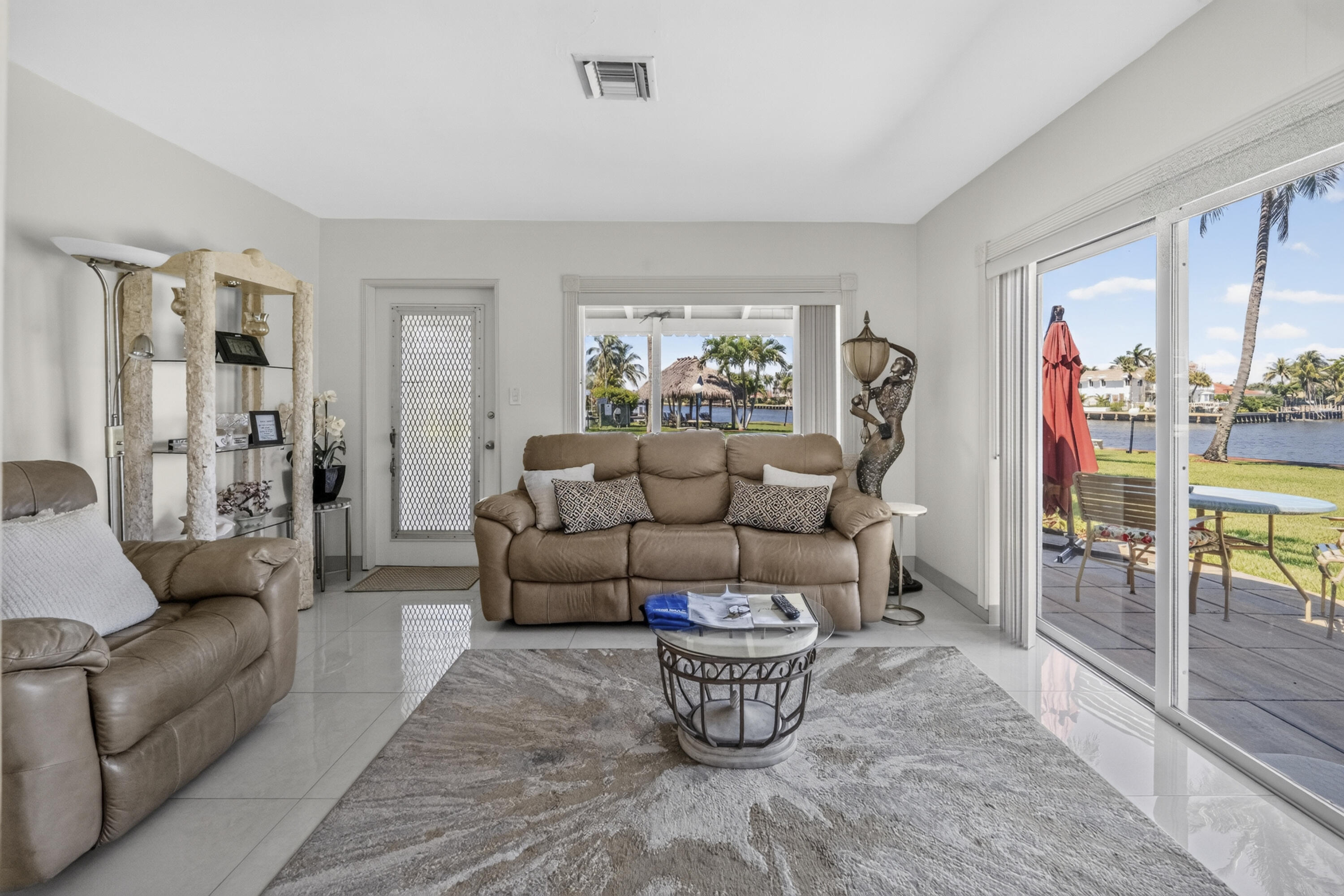1225 Hillsboro Mile #Ss1, Hillsboro Beach FL 33062