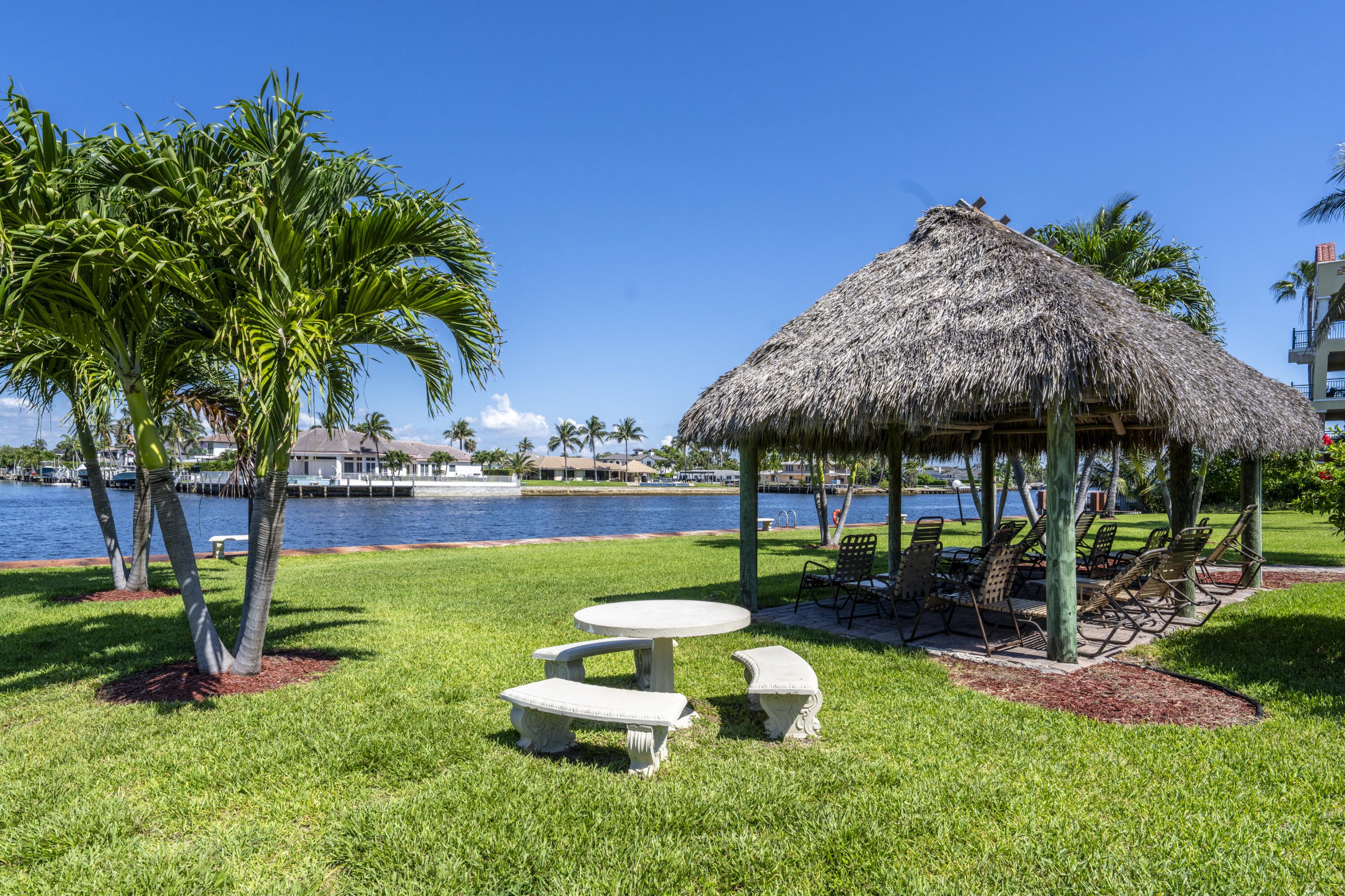 1225 Hillsboro Mile #Ss1, Hillsboro Beach FL 33062