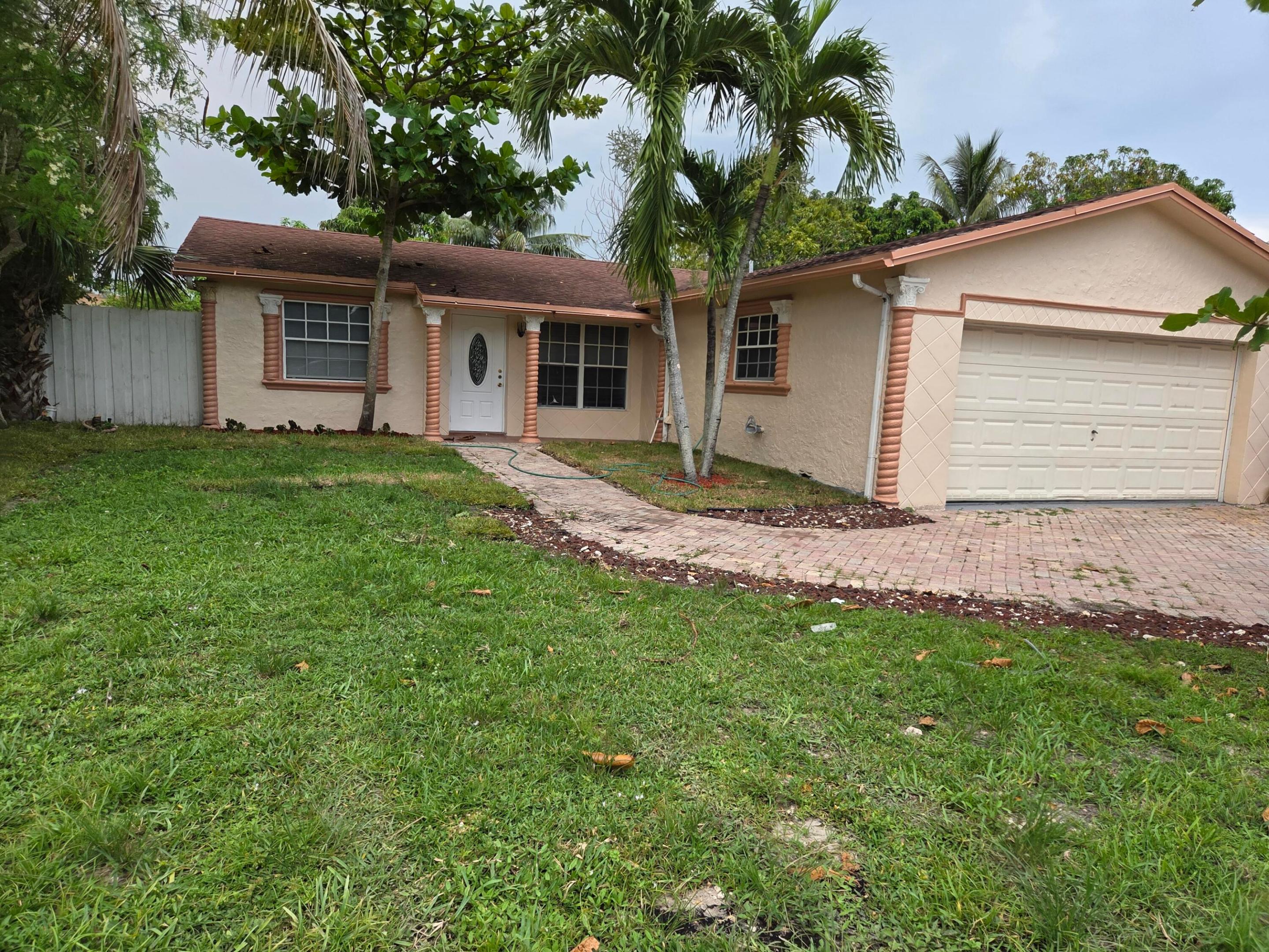 7601 Kimberly, North Lauderdale FL 33068