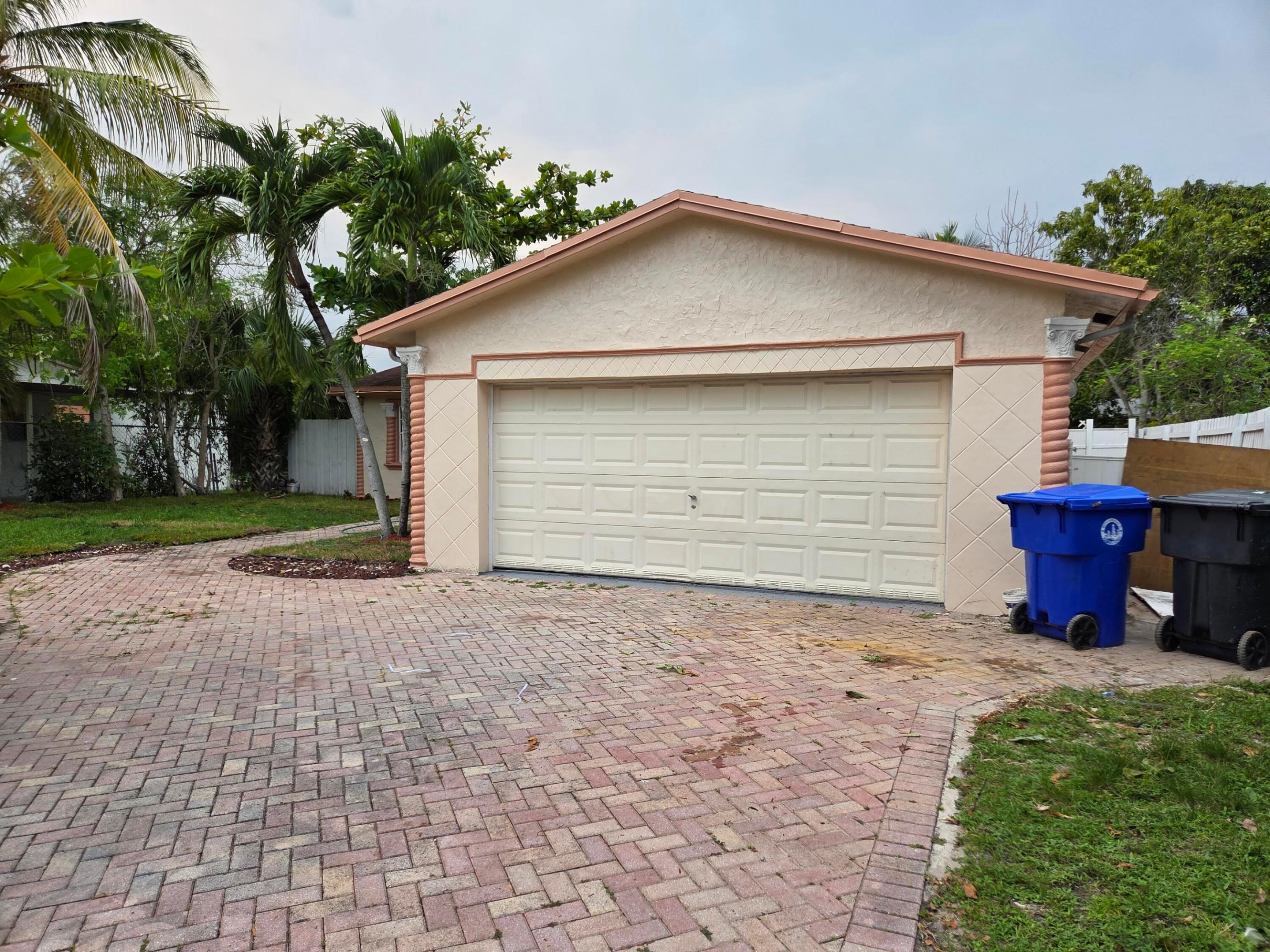 7601 Kimberly, North Lauderdale FL 33068