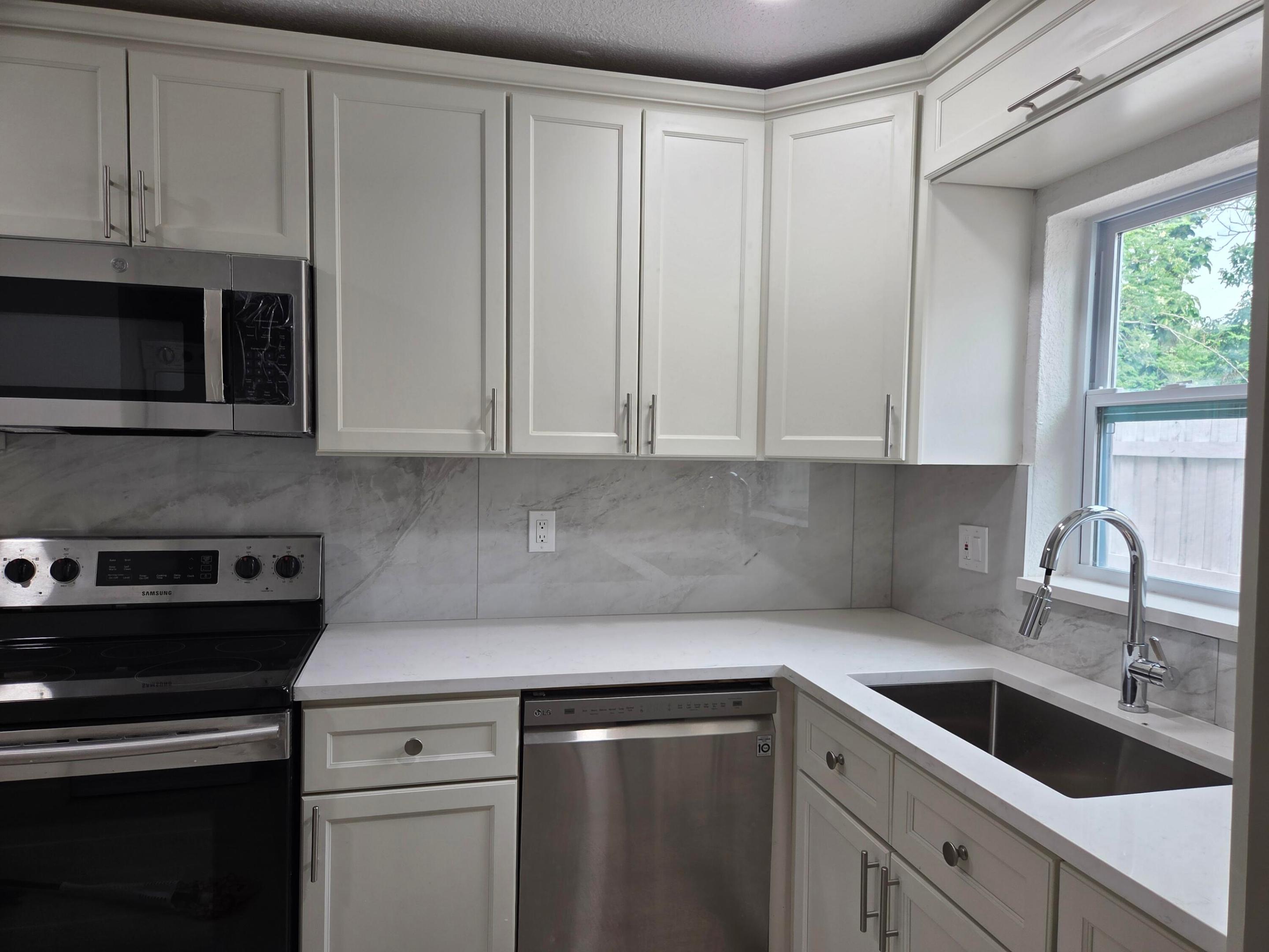 7601 Kimberly, North Lauderdale FL 33068
