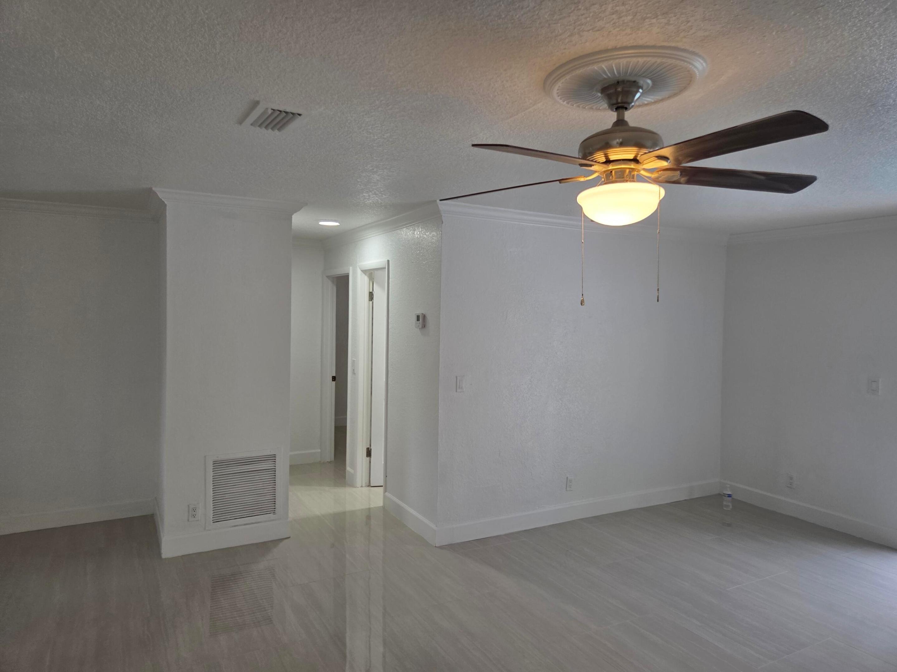 7601 Kimberly, North Lauderdale FL 33068