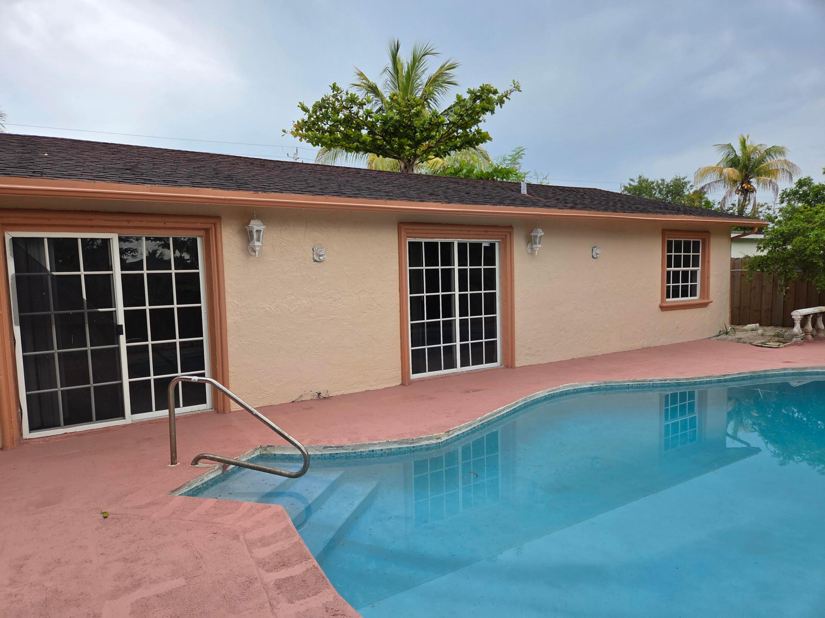 7601 Kimberly, North Lauderdale FL 33068