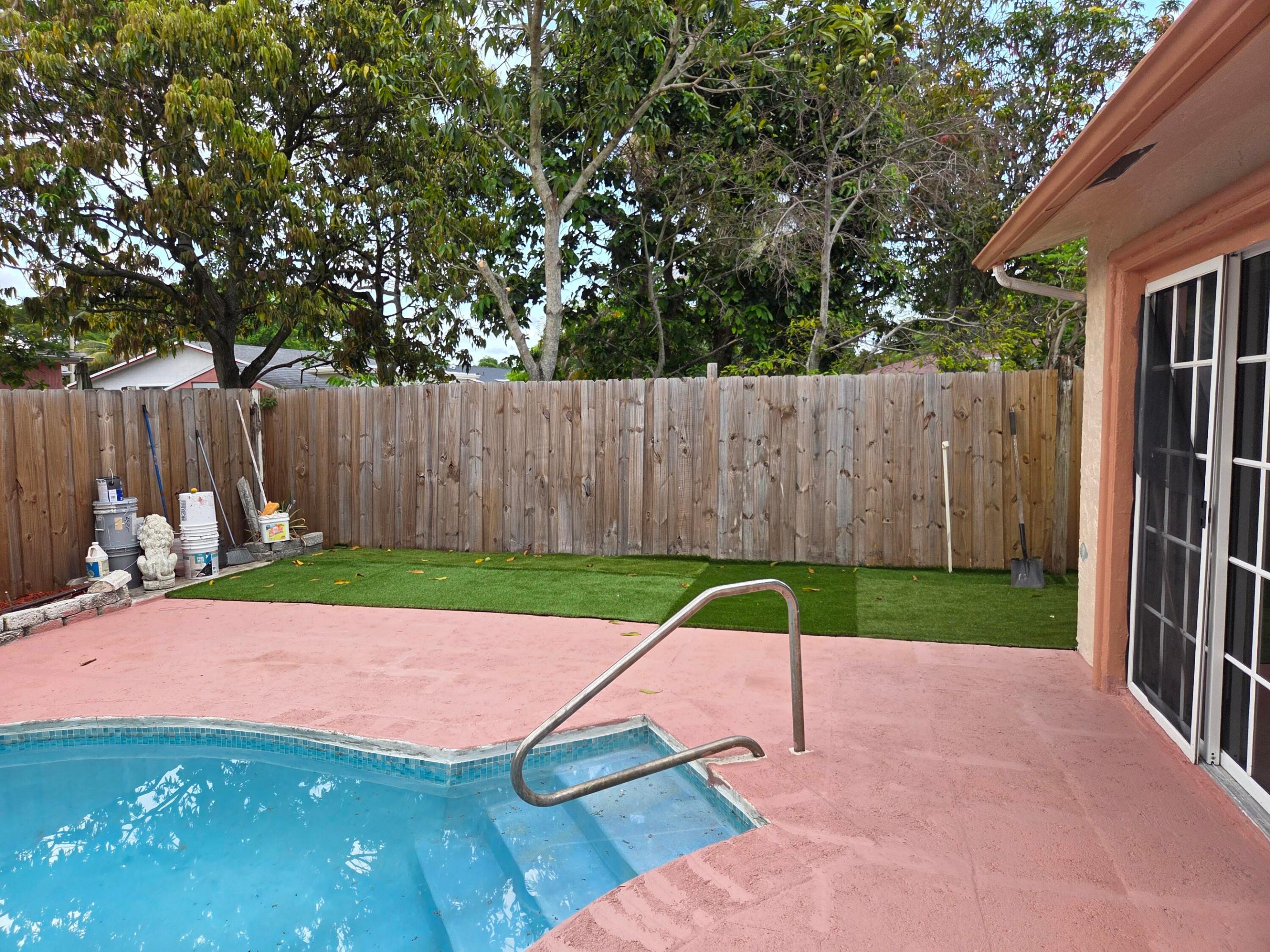 7601 Kimberly, North Lauderdale FL 33068