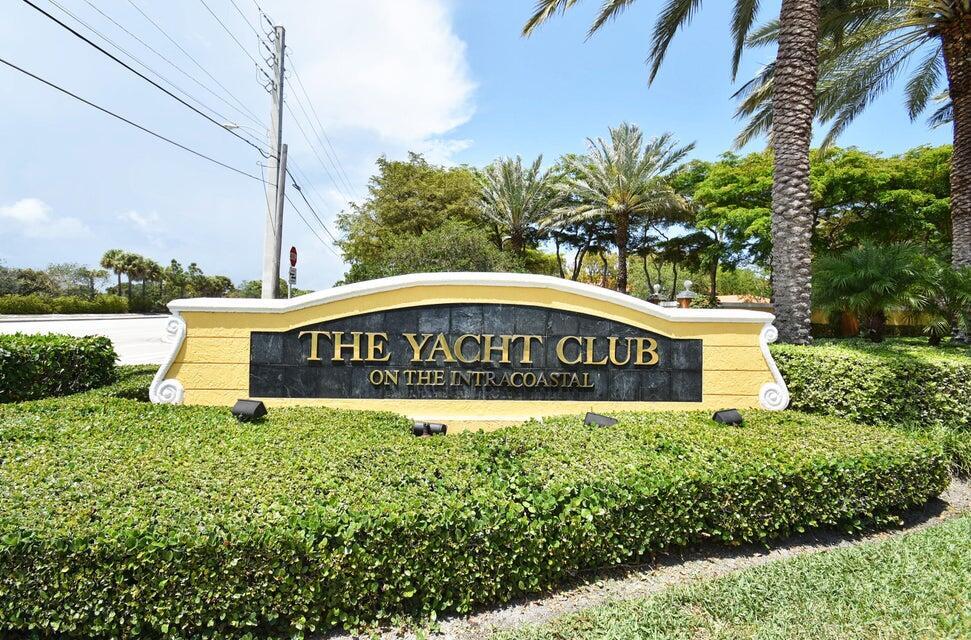 107 Yacht Club #208, Hypoluxo FL 33462