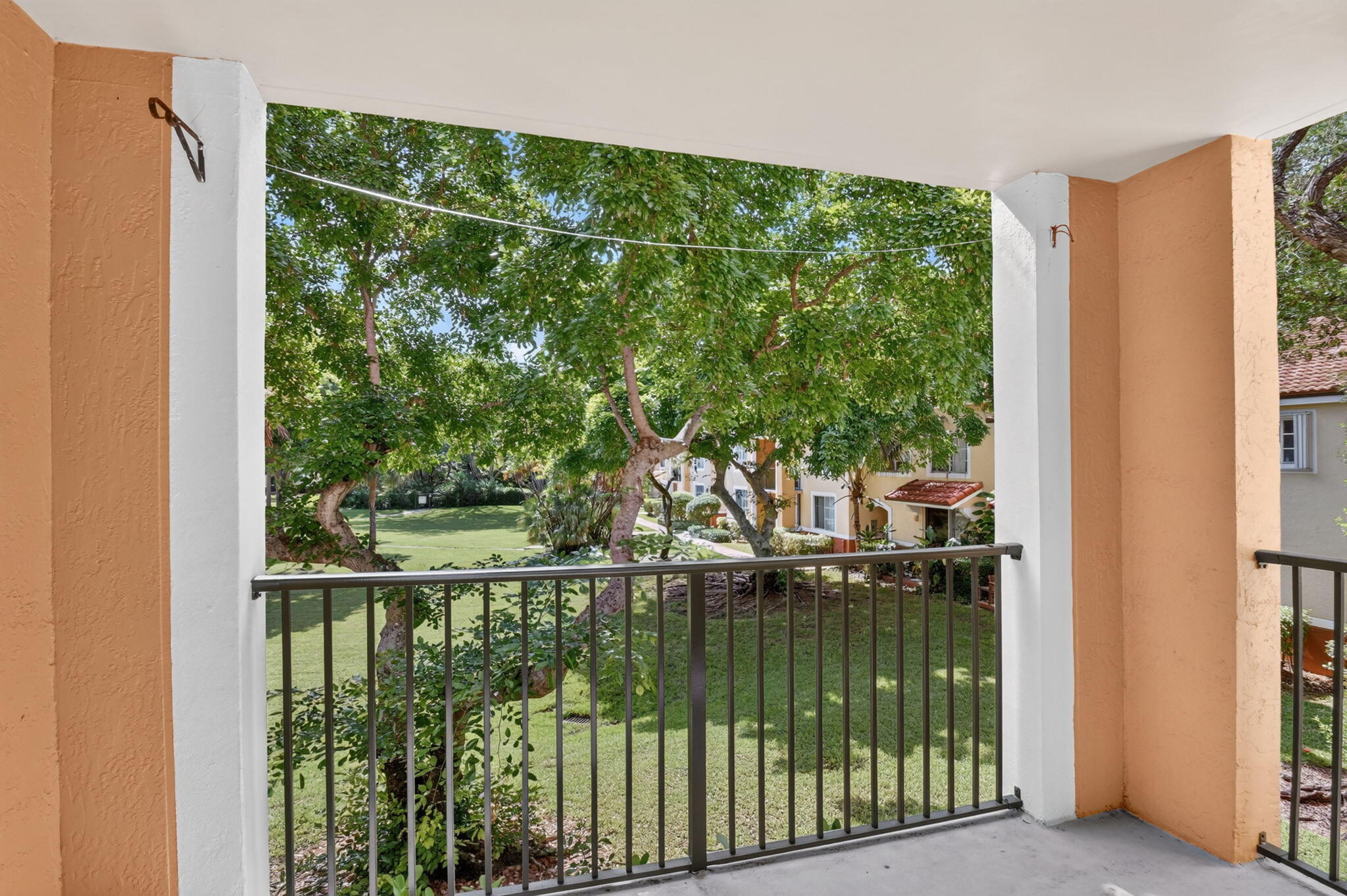 107 Yacht Club #208, Hypoluxo FL 33462