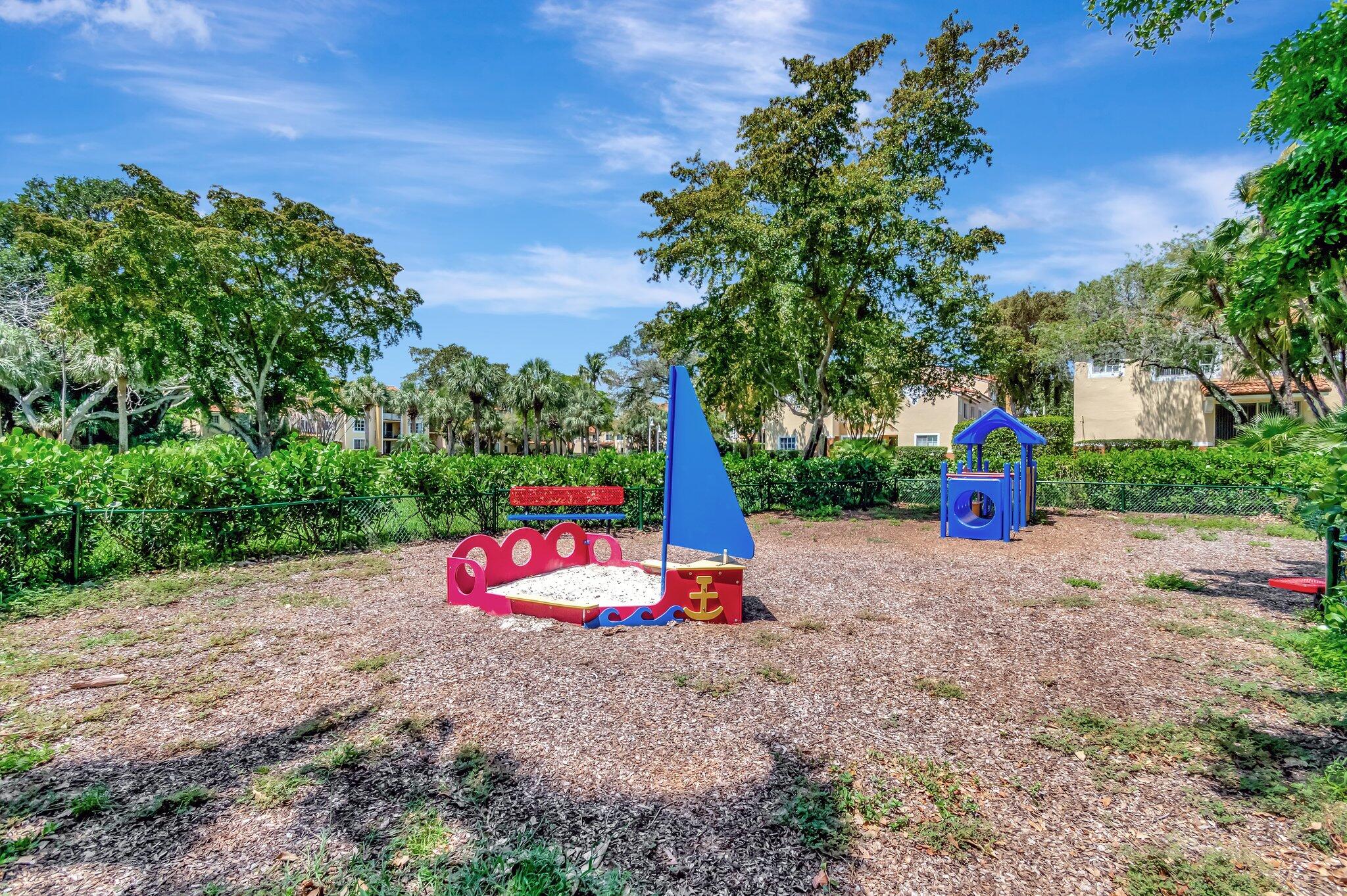 107 Yacht Club #208, Hypoluxo FL 33462