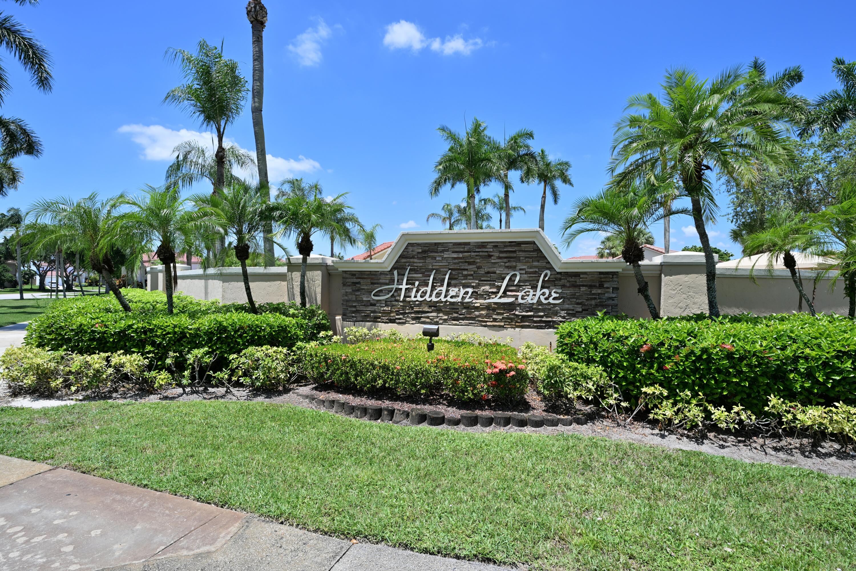 10651 Buttonwood Lake, Boca Raton FL 33498