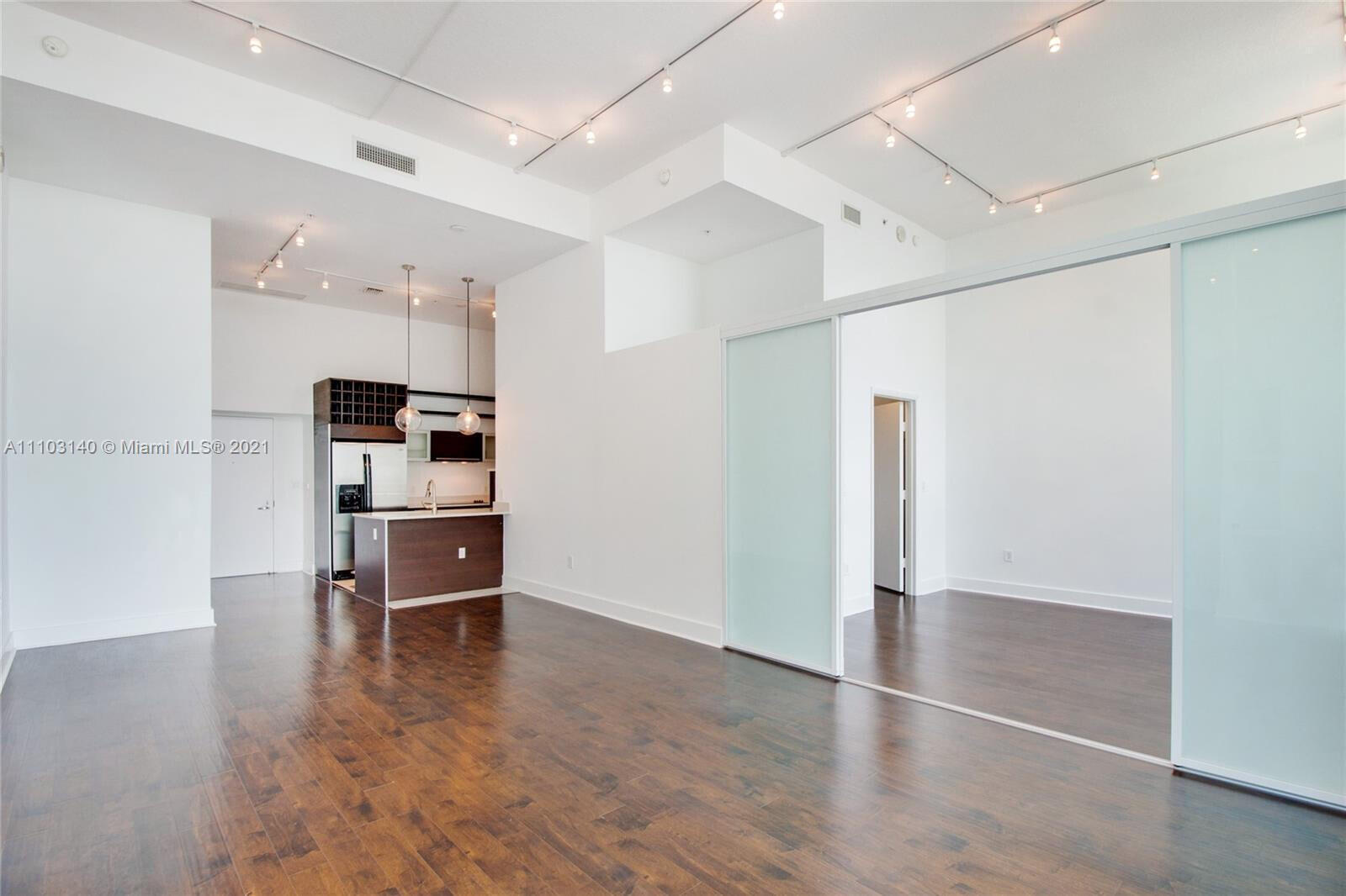 1900 N Bayshore #912, Miami FL 33132