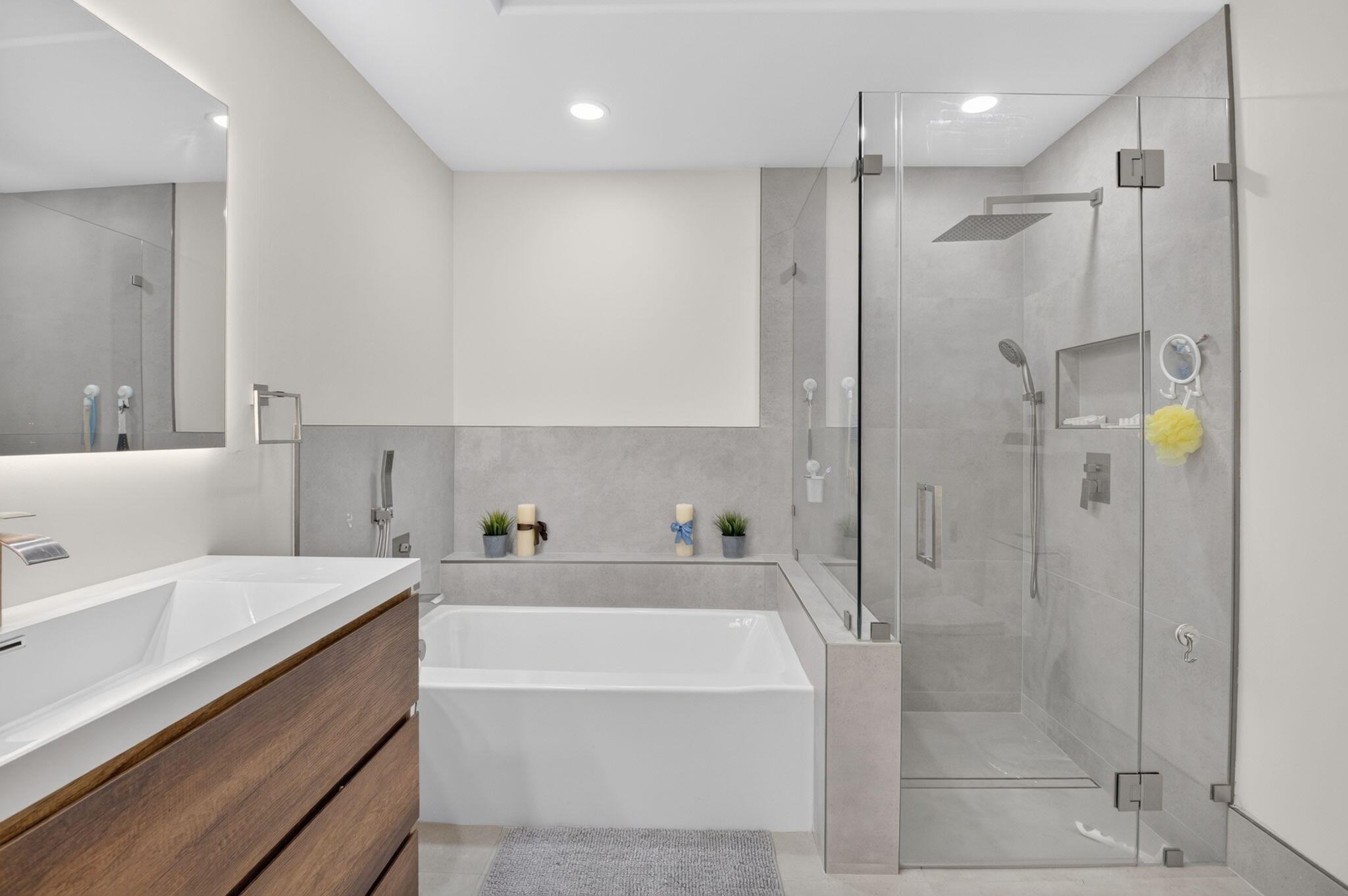 17234 Boca #104, Boca Raton FL 33487