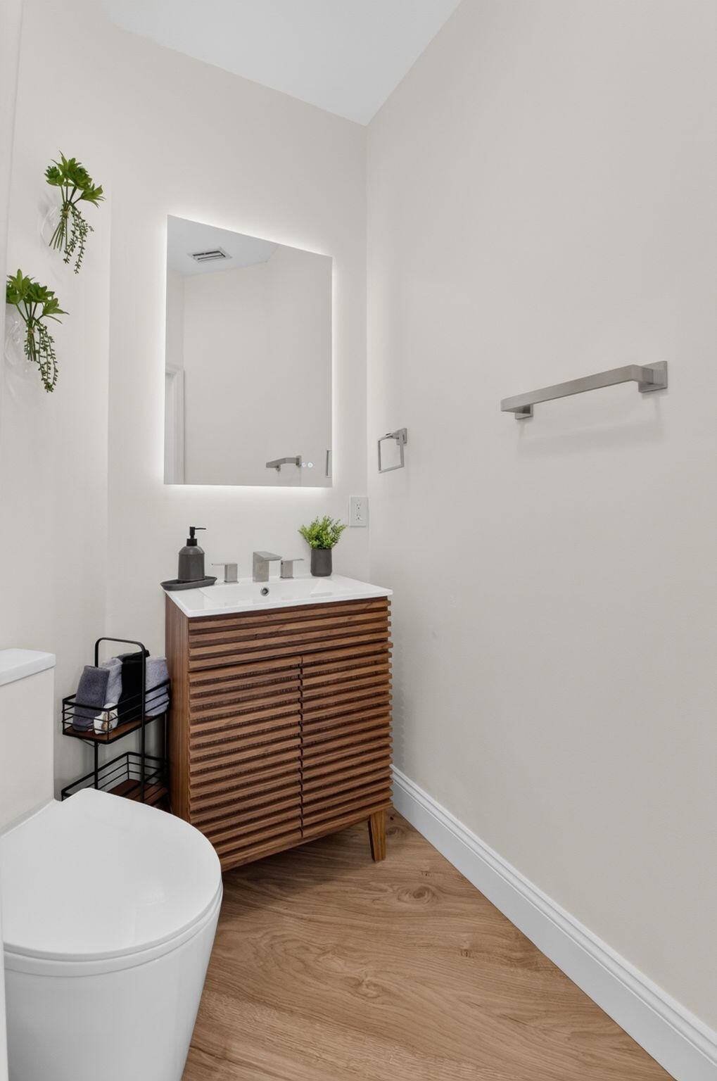 17234 Boca #104, Boca Raton FL 33487