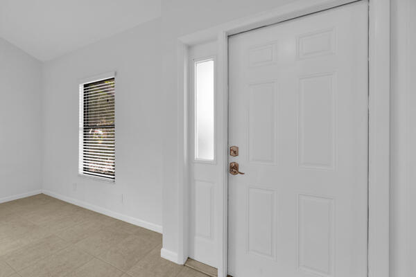 426 N Cypress #A, Tequesta FL 33469
