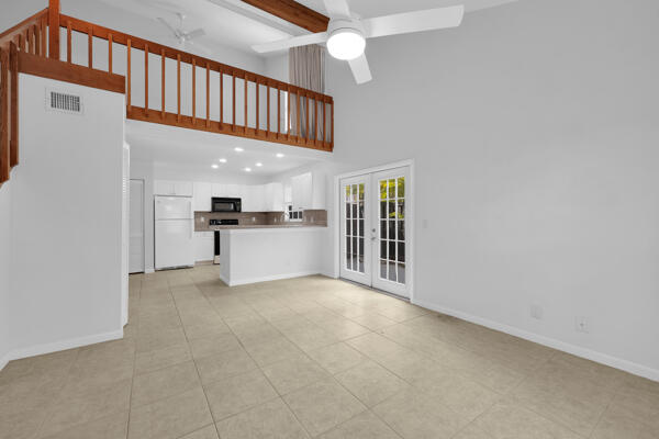 426 N Cypress #A, Tequesta FL 33469