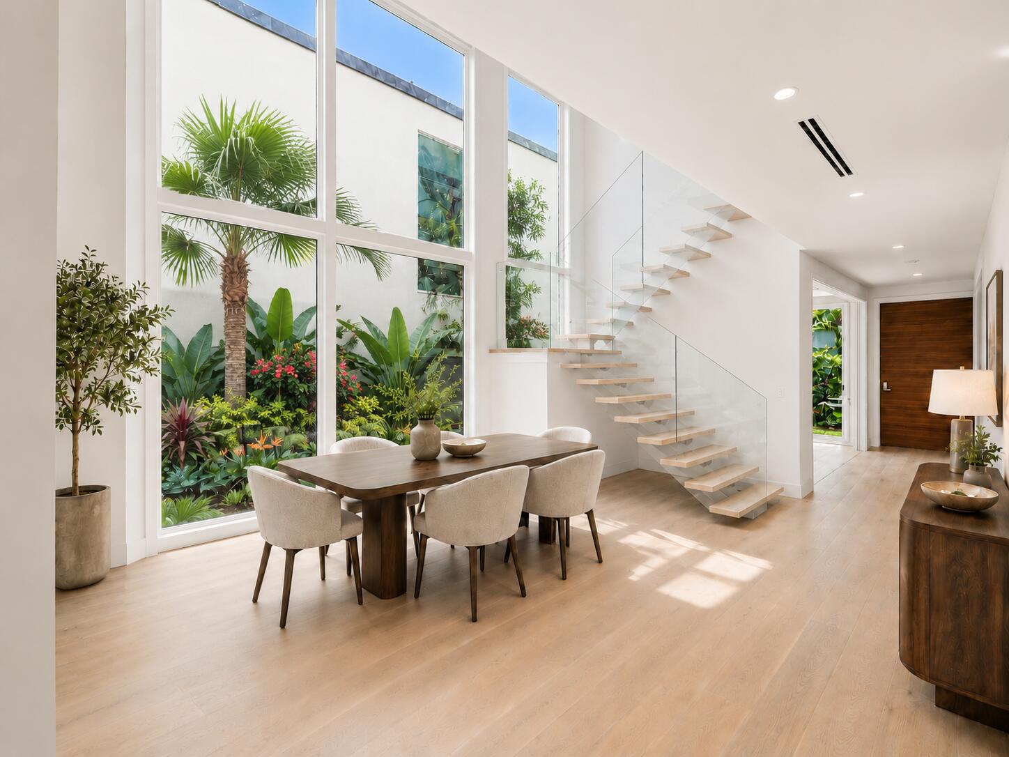 2611 Clematis, Fort Lauderdale FL 33301