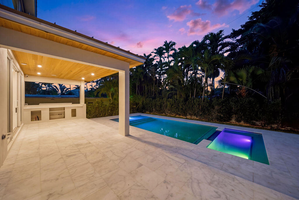 2611 Clematis, Fort Lauderdale FL 33301