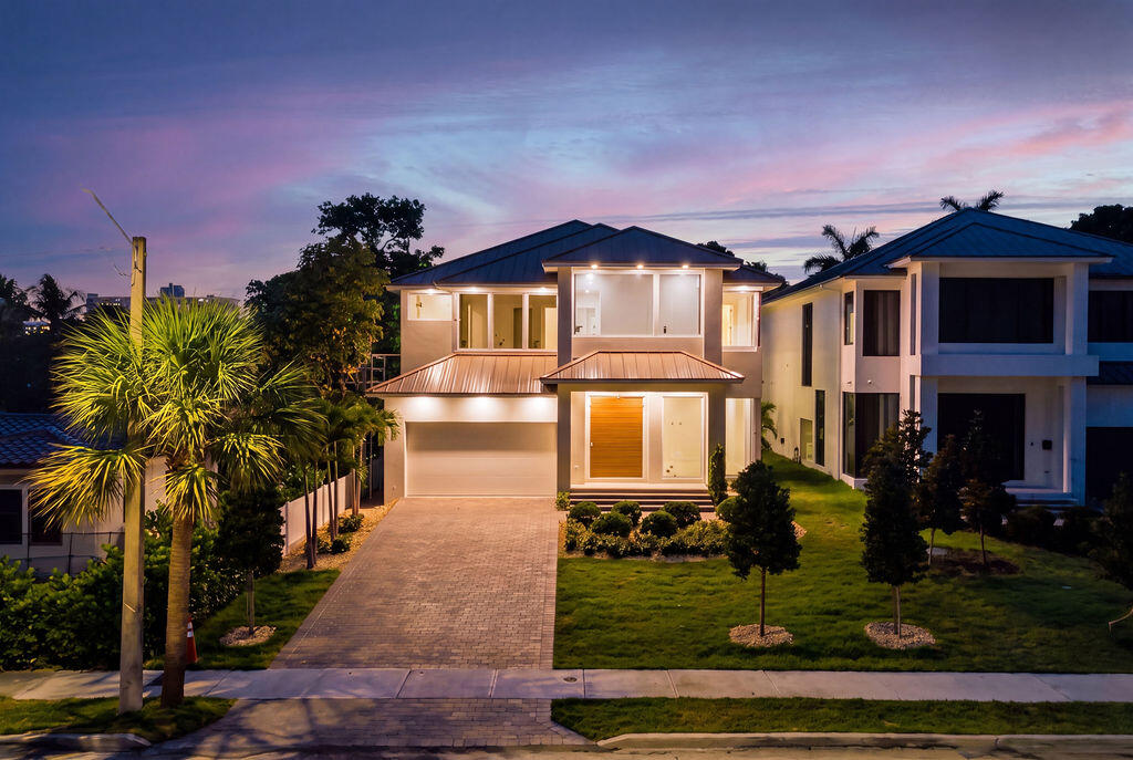 2611 Clematis, Fort Lauderdale FL 33301