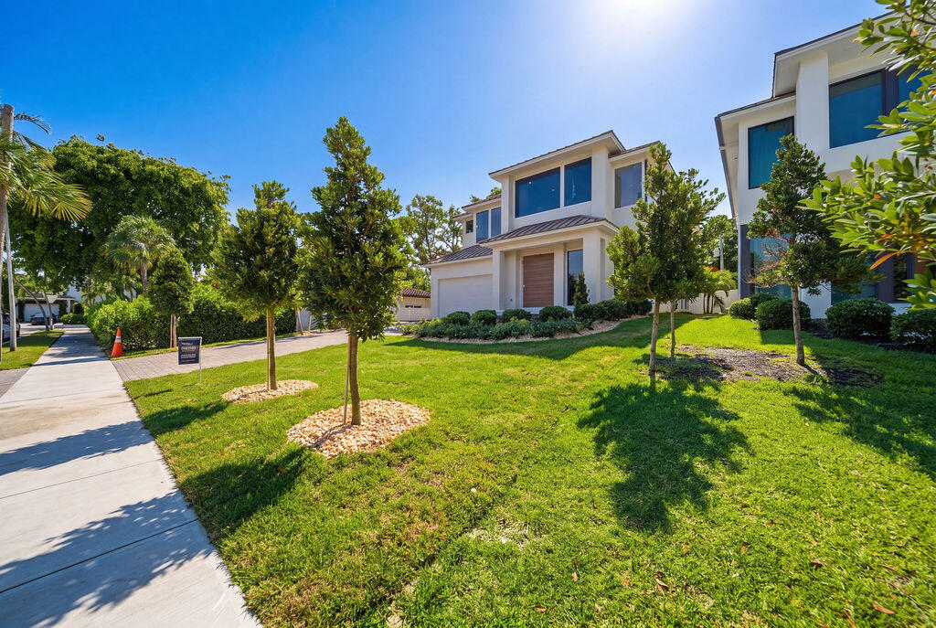 2611 Clematis, Fort Lauderdale FL 33301