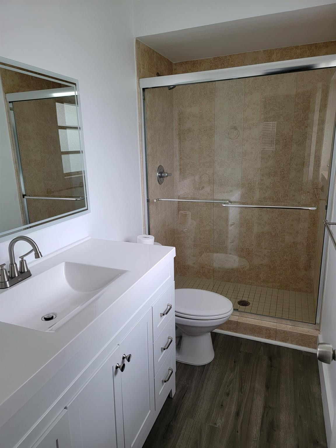 2100 Diana #310, Hallandale Beach FL 33009