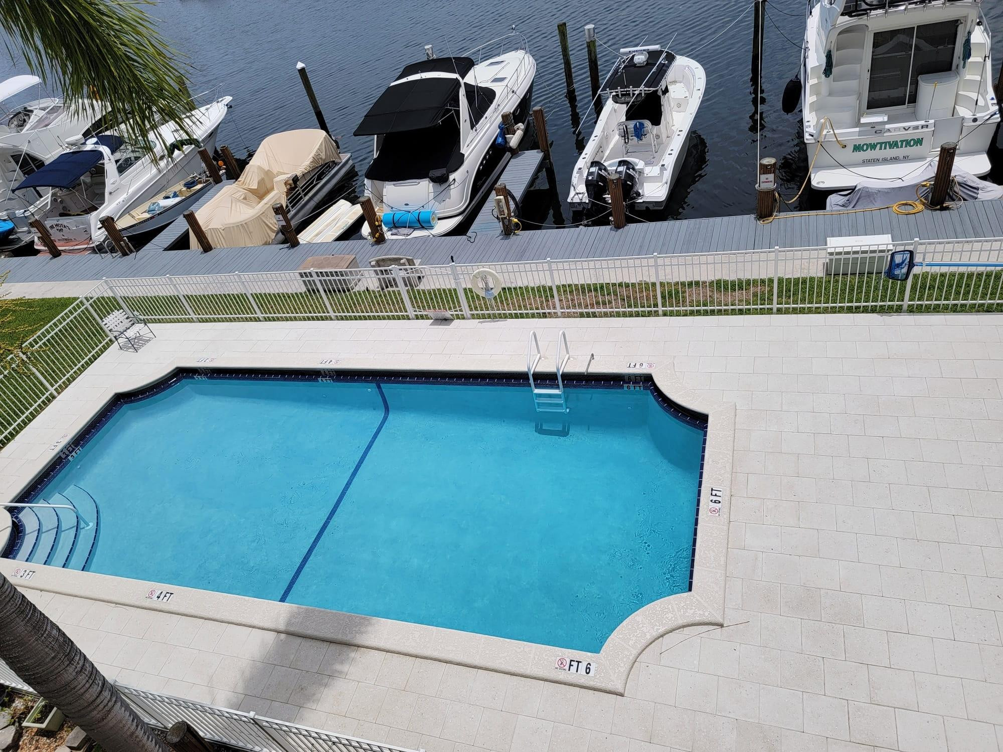 2100 Diana #310, Hallandale Beach FL 33009