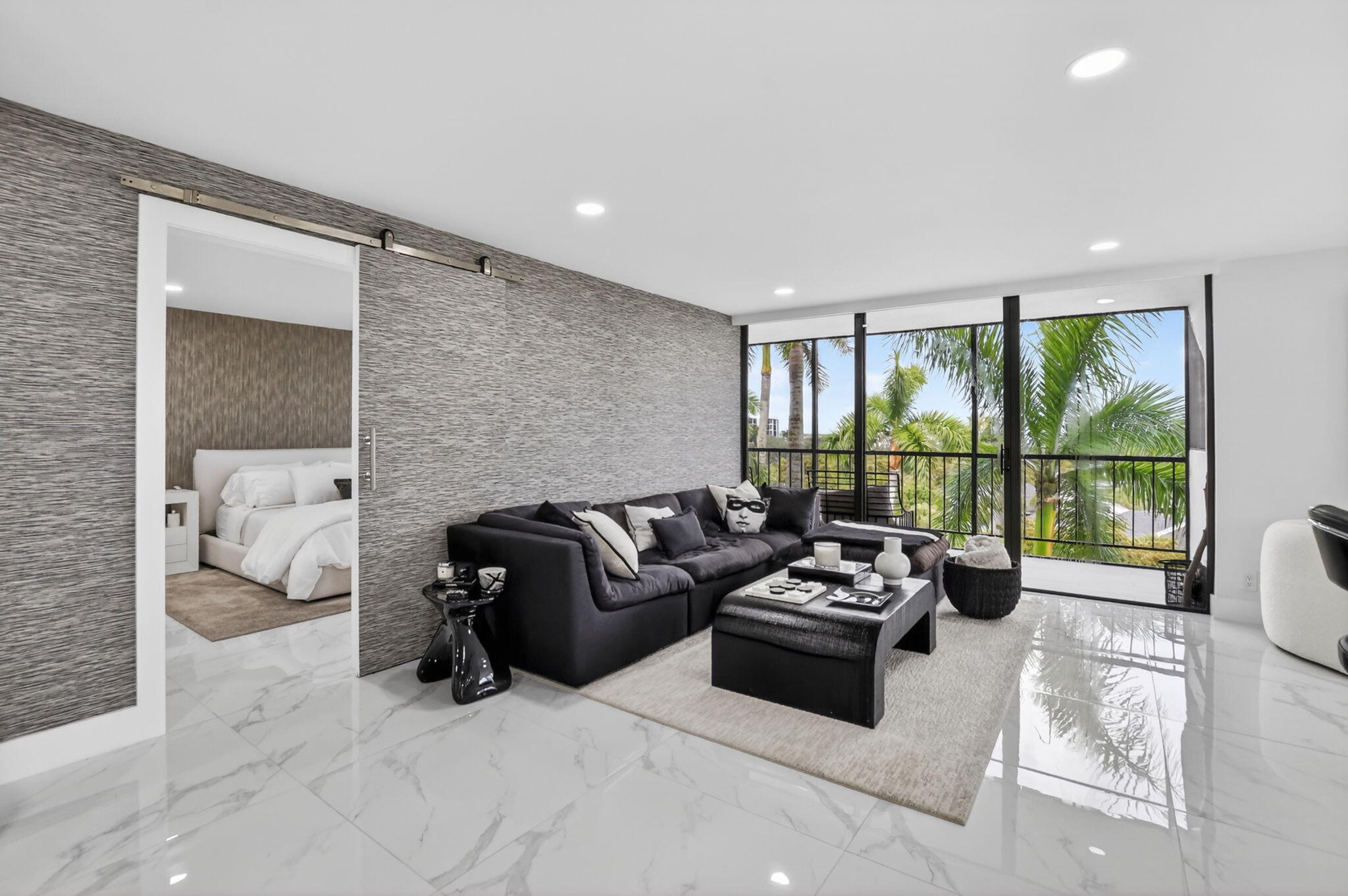 7738 Lakeside #362, Boca Raton FL 33434