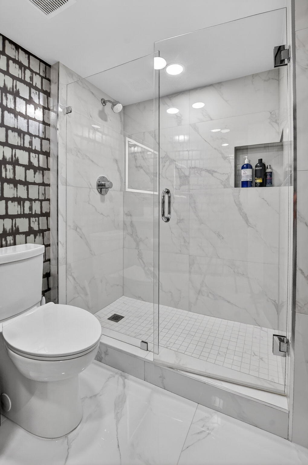 7738 Lakeside #362, Boca Raton FL 33434