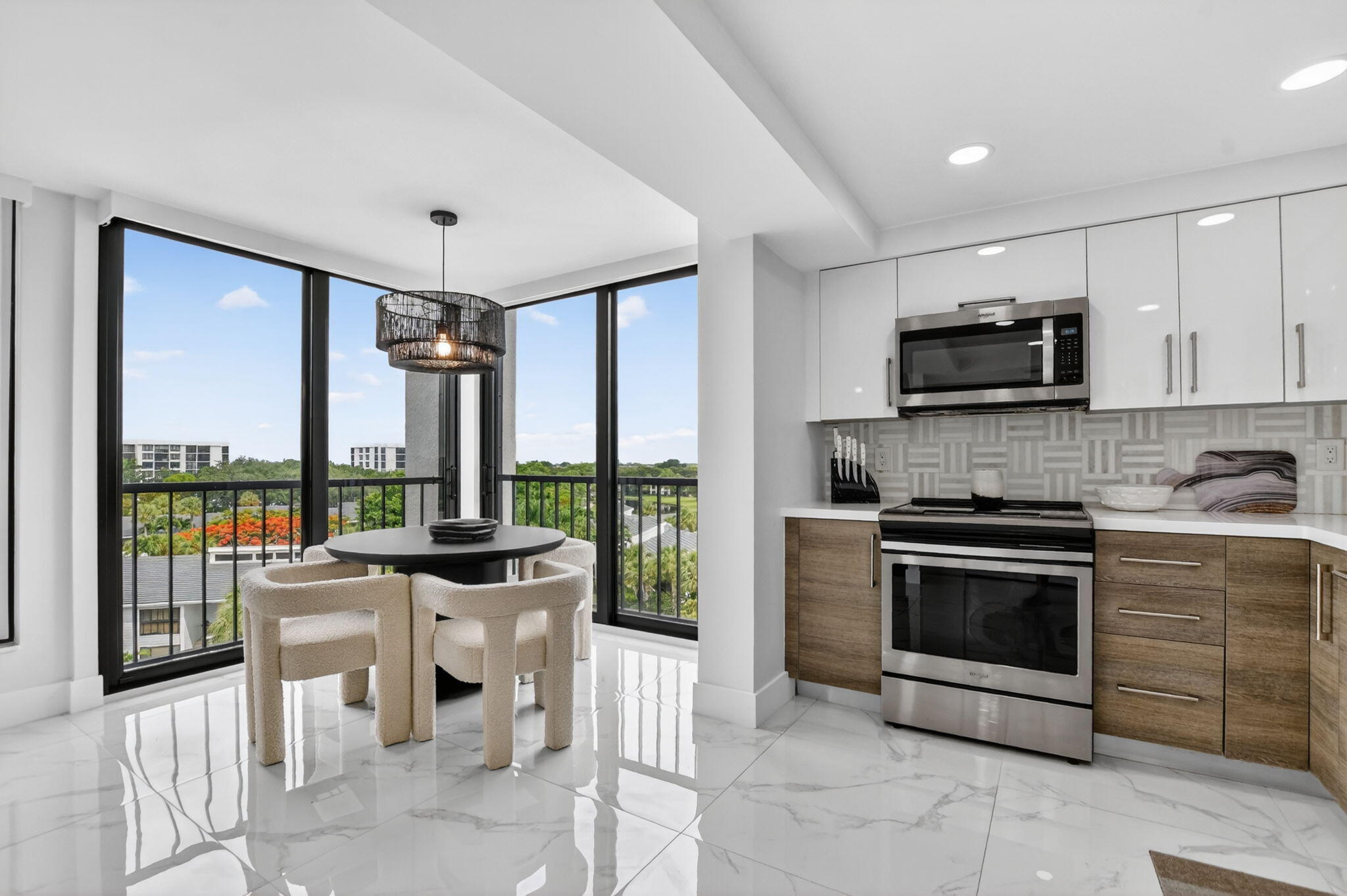 7738 Lakeside #362, Boca Raton FL 33434
