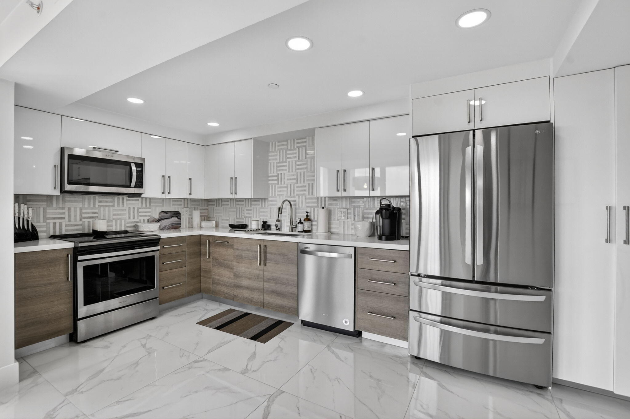 7738 Lakeside #362, Boca Raton FL 33434