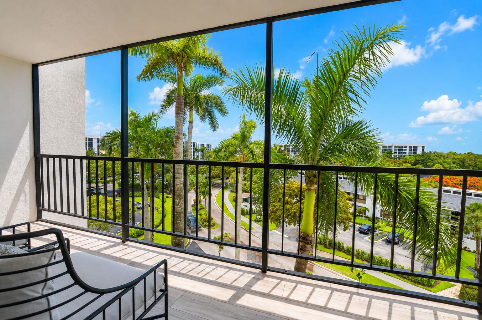 7738 Lakeside #362, Boca Raton FL 33434