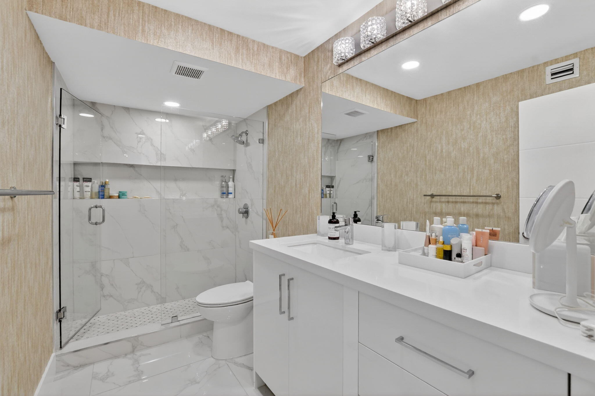 7738 Lakeside #362, Boca Raton FL 33434