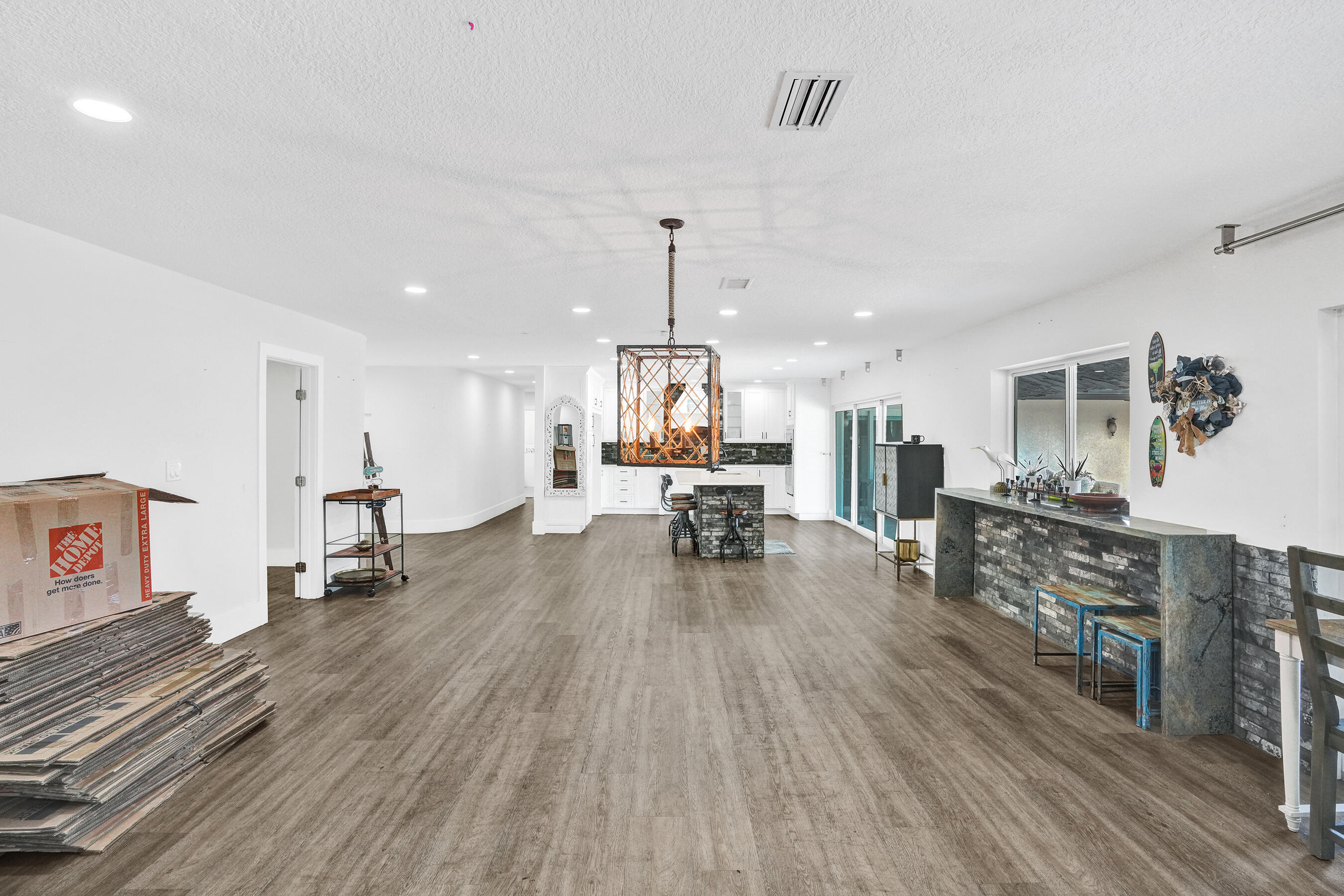 343 Layne, Hallandale Beach FL 33009