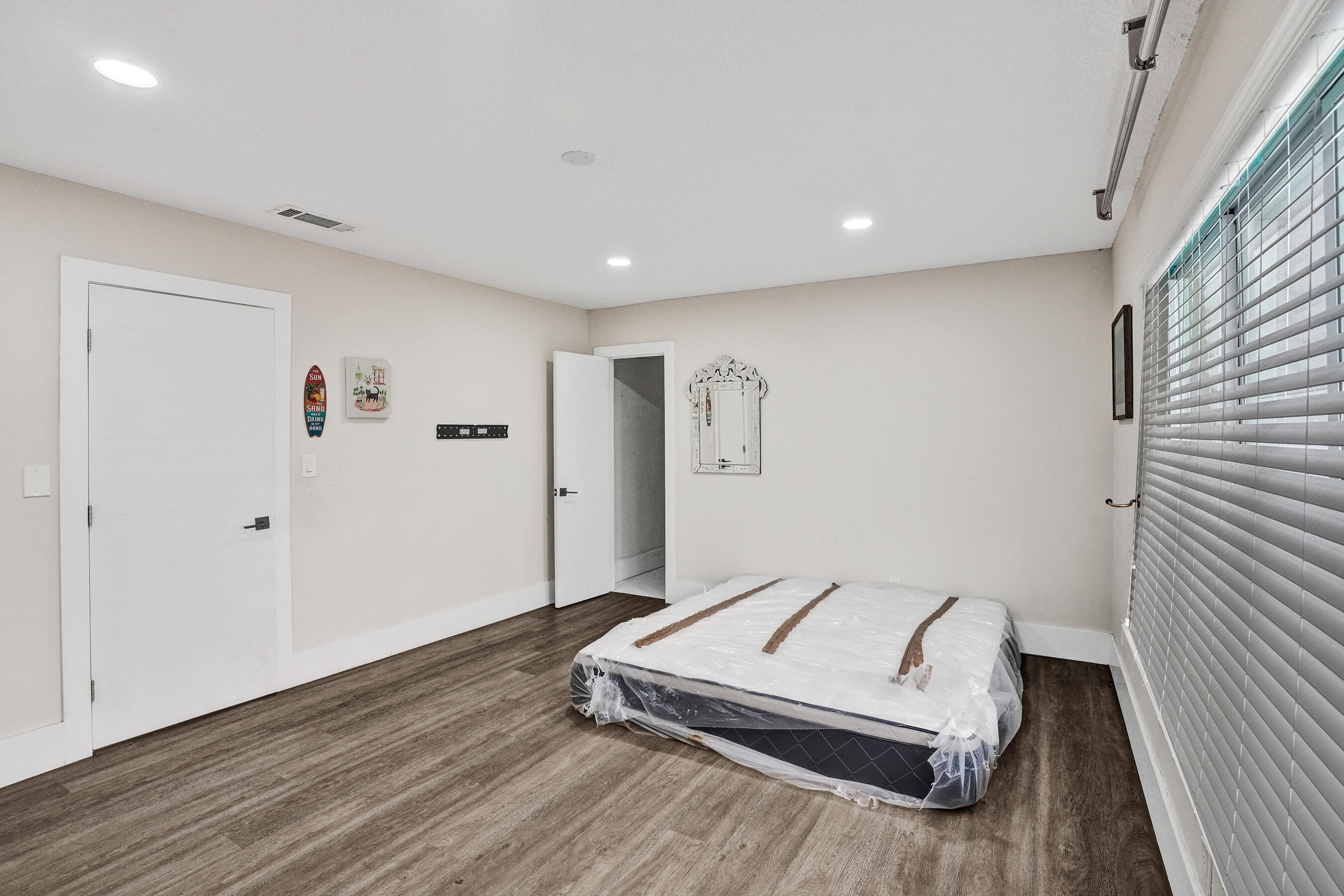 343 Layne, Hallandale Beach FL 33009