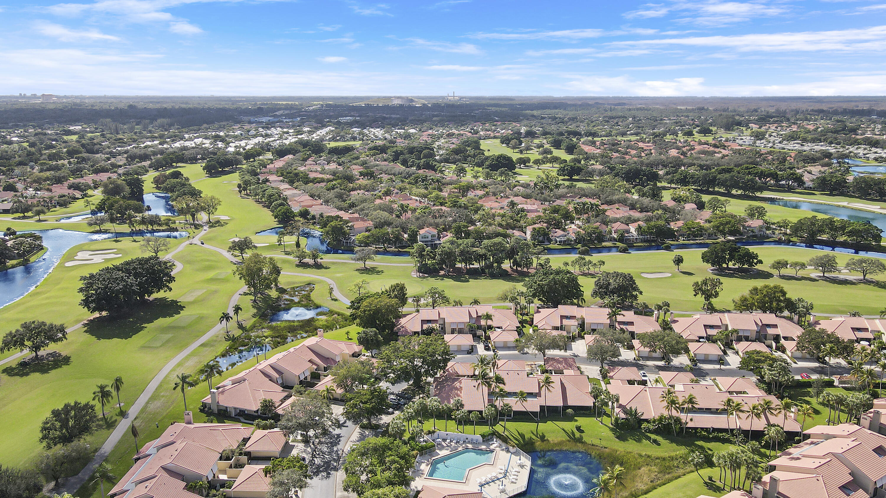 204 Old Meadow, Palm Beach Gardens FL 33418