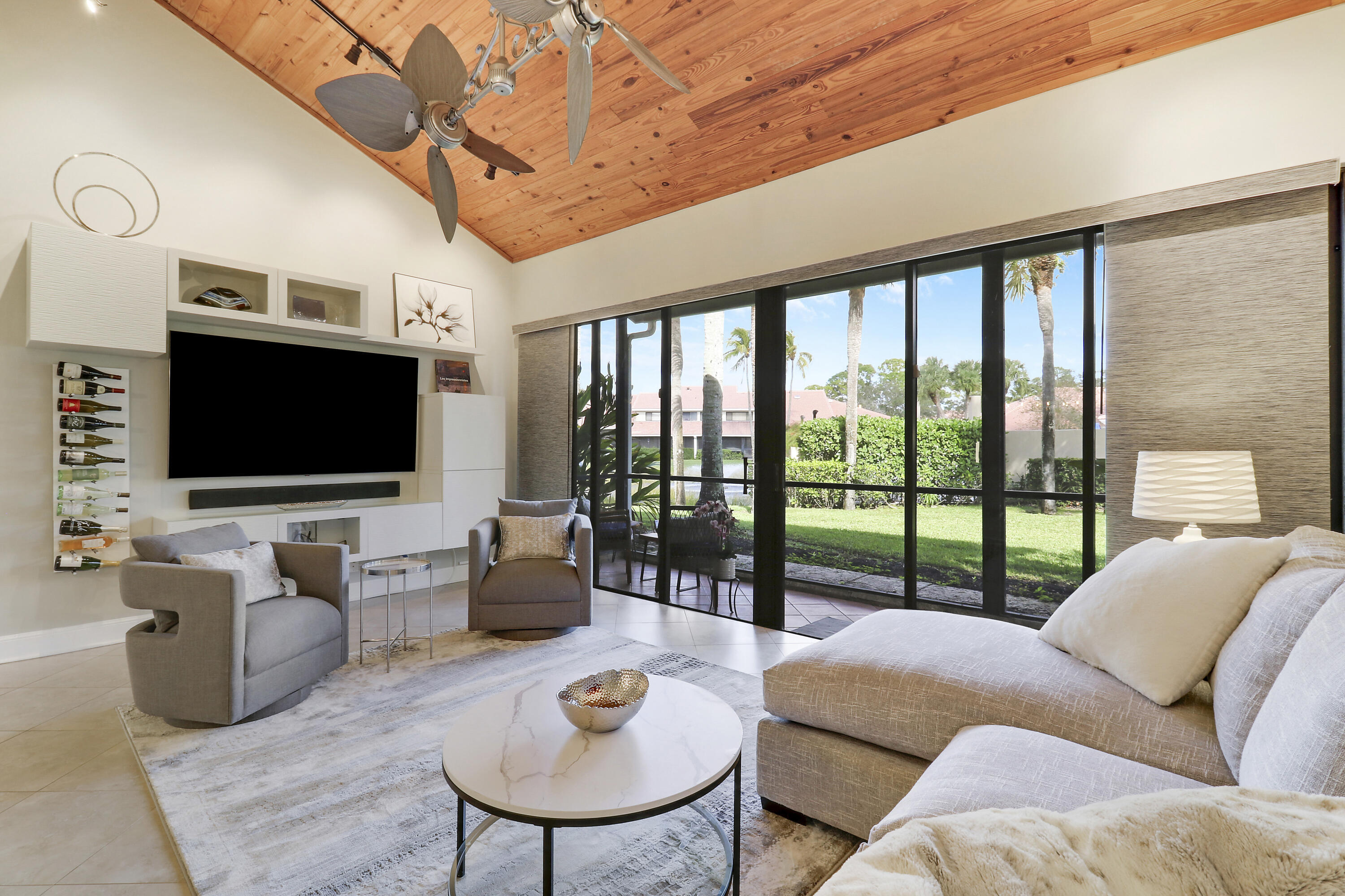 204 Old Meadow, Palm Beach Gardens FL 33418