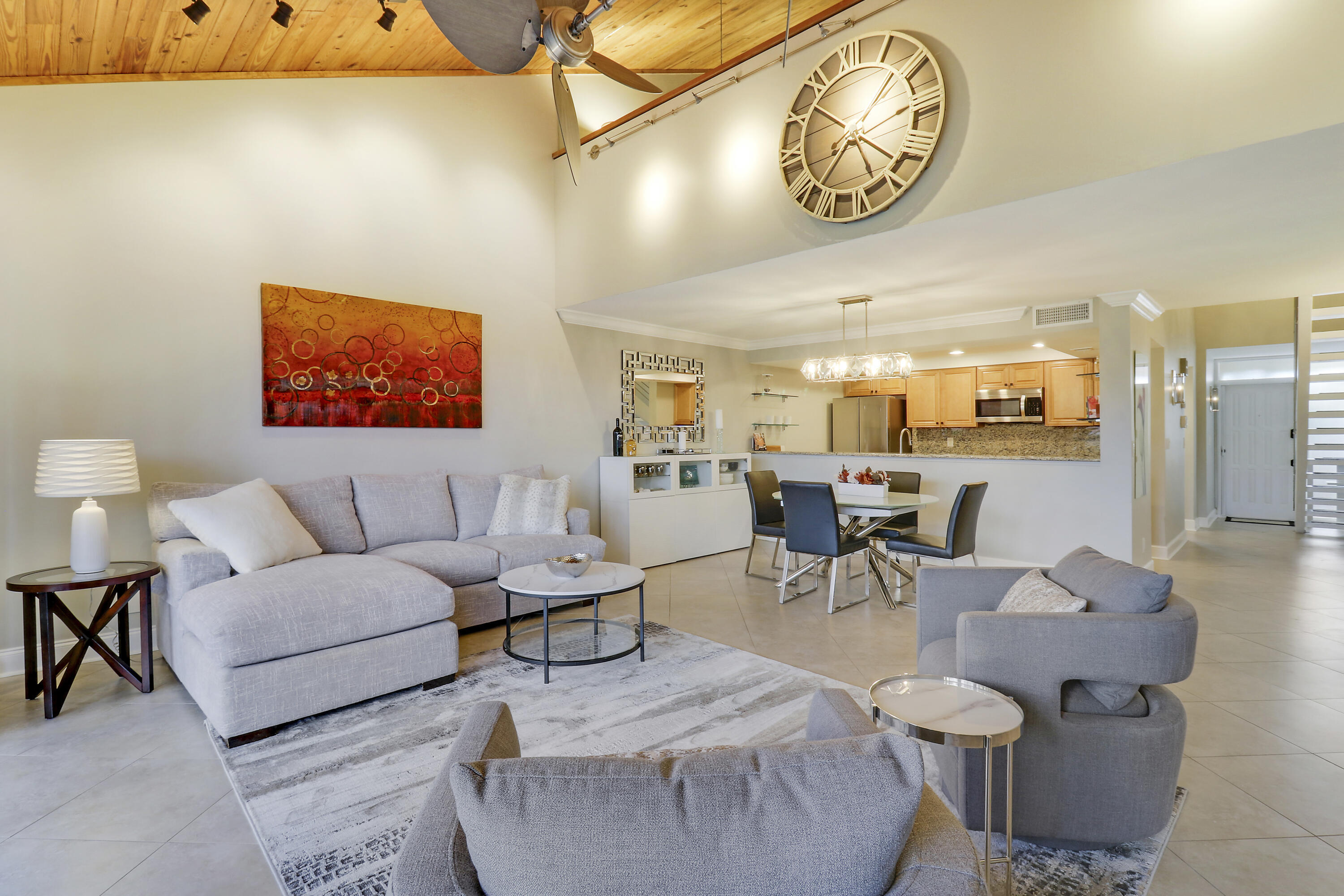 204 Old Meadow, Palm Beach Gardens FL 33418