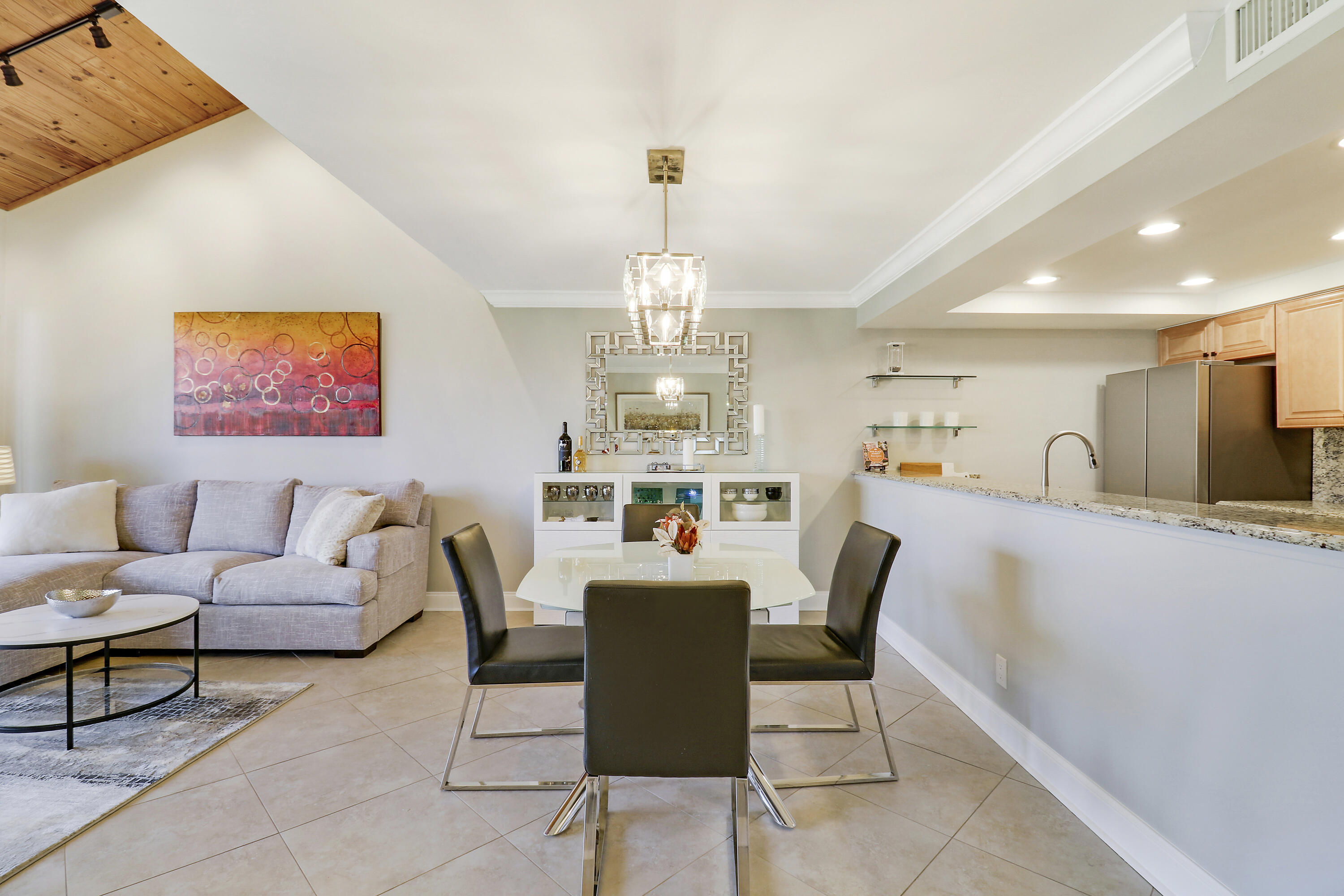204 Old Meadow, Palm Beach Gardens FL 33418