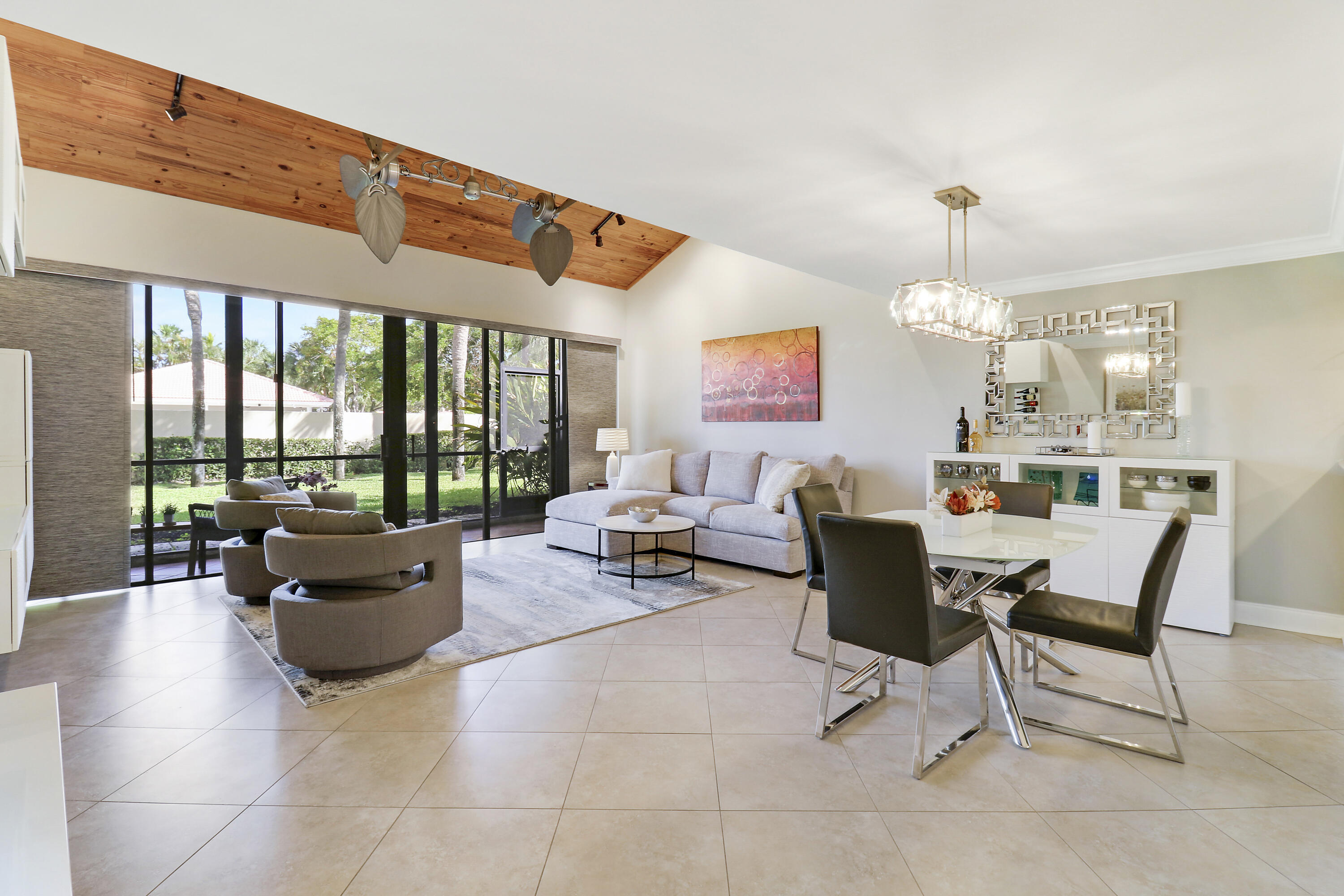 204 Old Meadow, Palm Beach Gardens FL 33418
