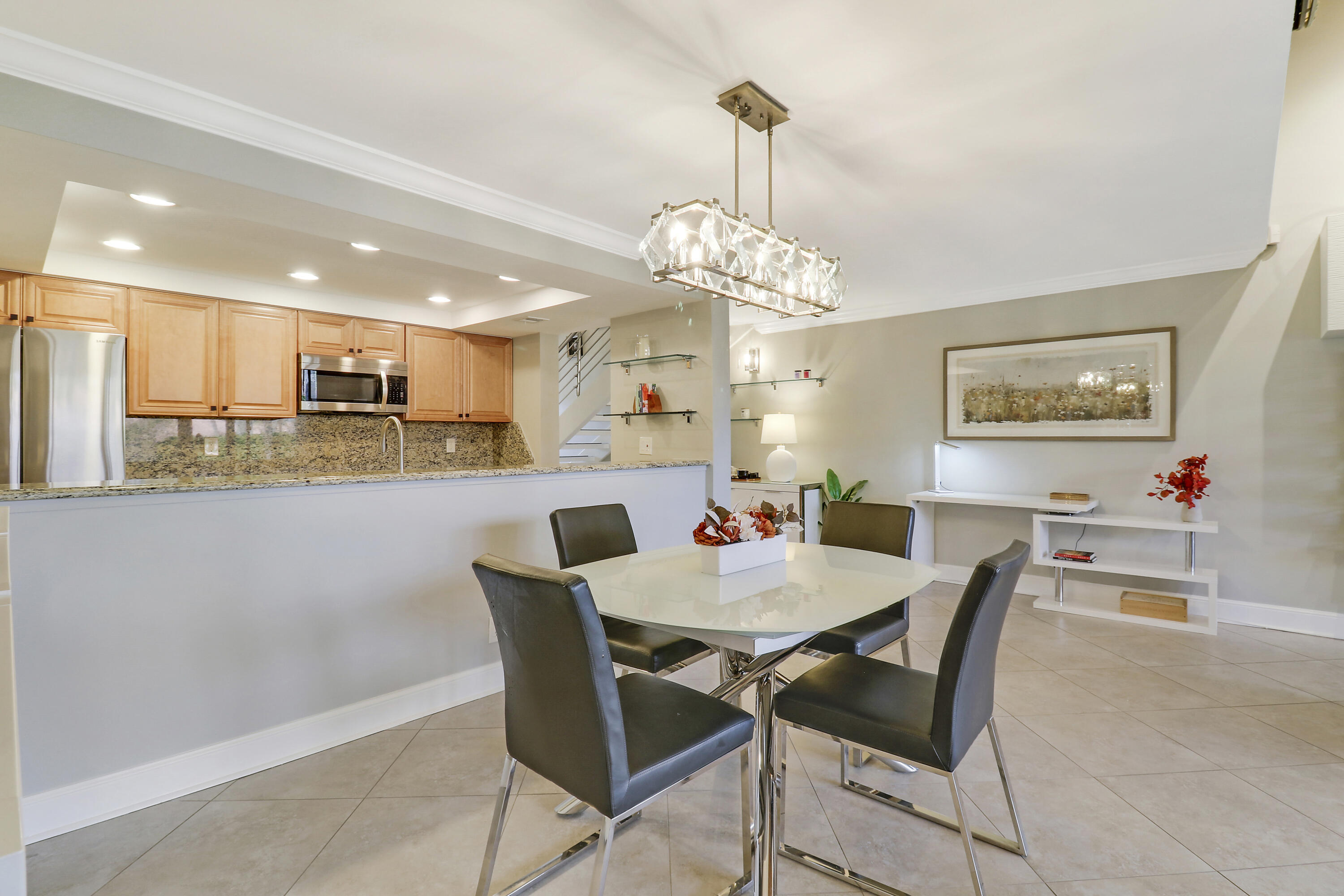 204 Old Meadow, Palm Beach Gardens FL 33418