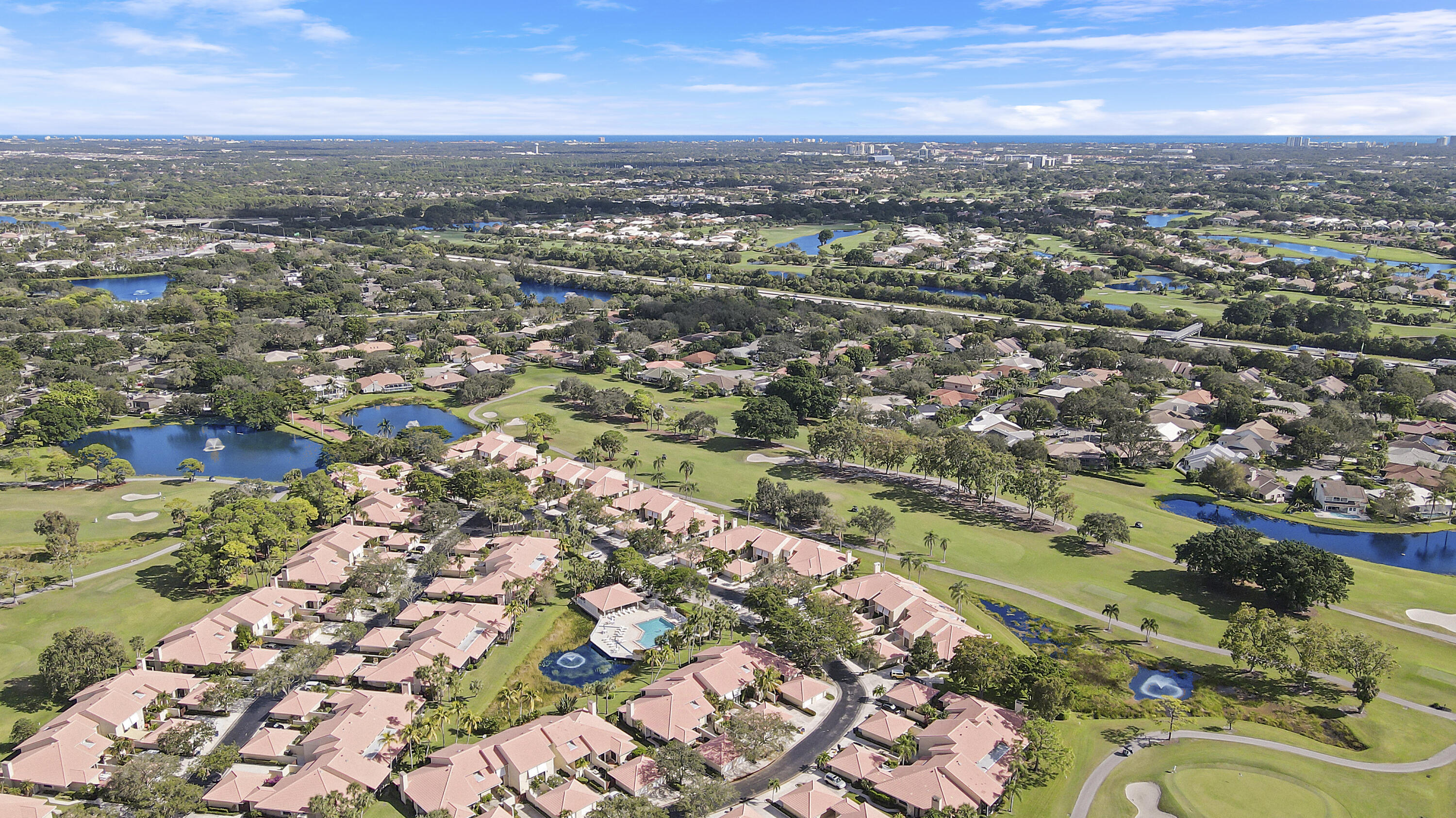 204 Old Meadow, Palm Beach Gardens FL 33418