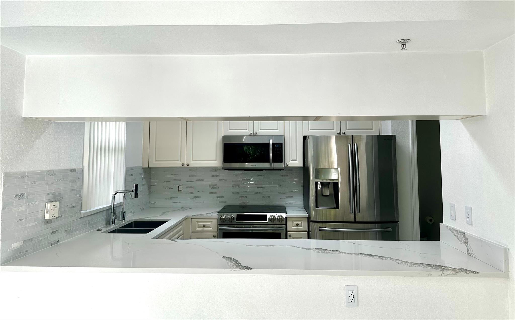 6500 W Sample #6500, Coral Springs FL 33067